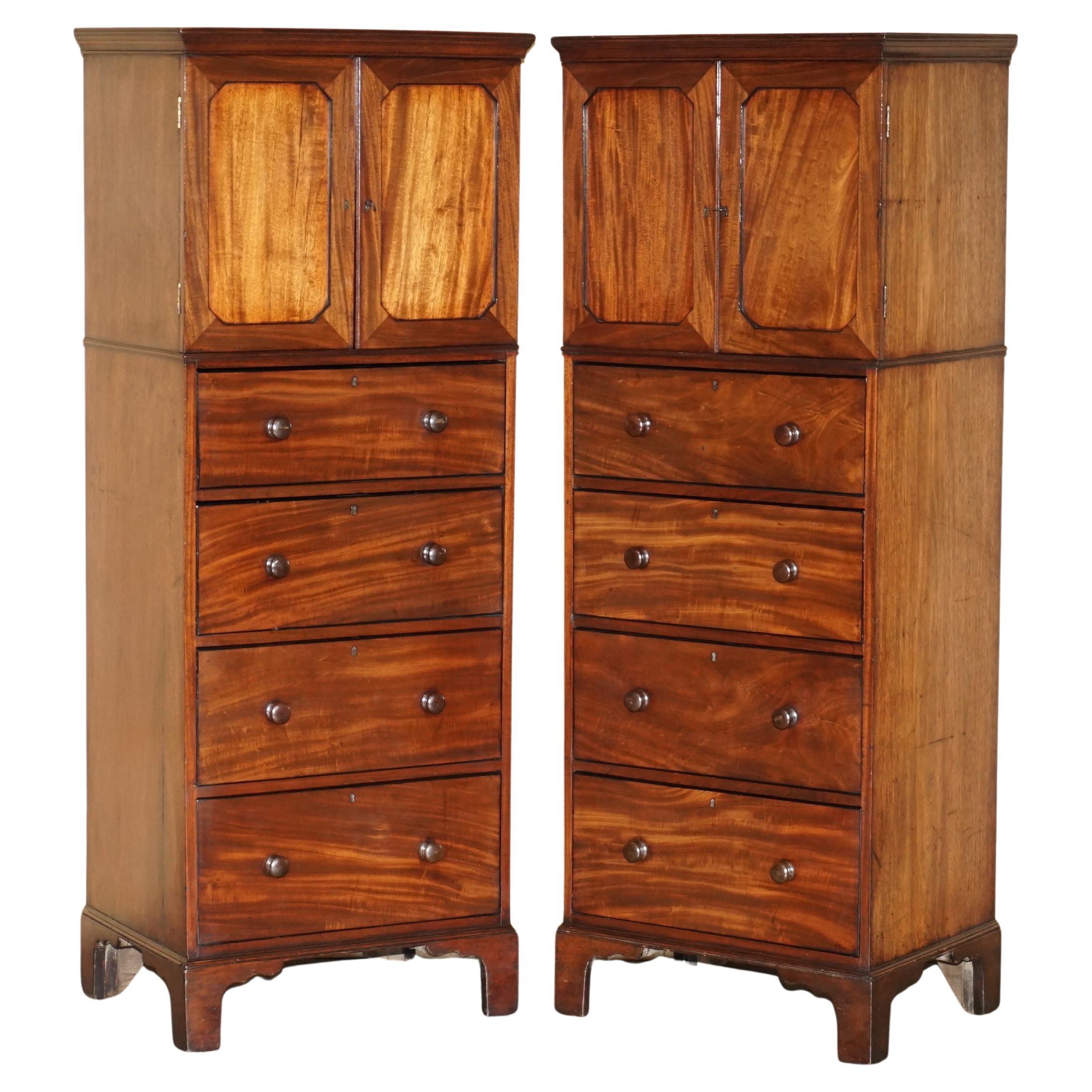 PAIRO DI CASTLE Howard ANTICO 1840 CASSETTIERA IN LEGNO DURO CON CASSETTIERA E ARMADIO