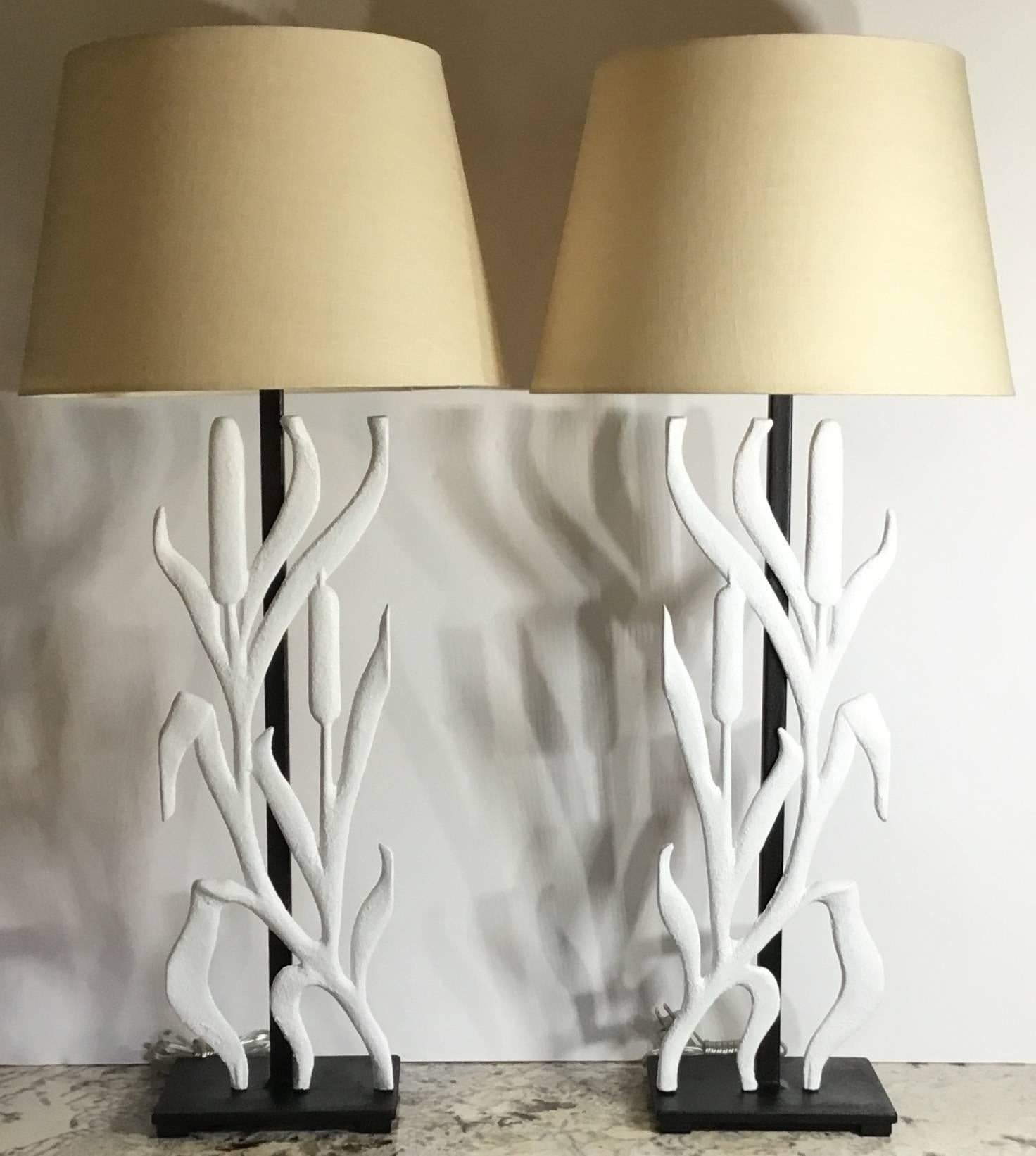 Pair of Cat Tail Iron Table Lamp In Excellent Condition In Delray Beach, FL
