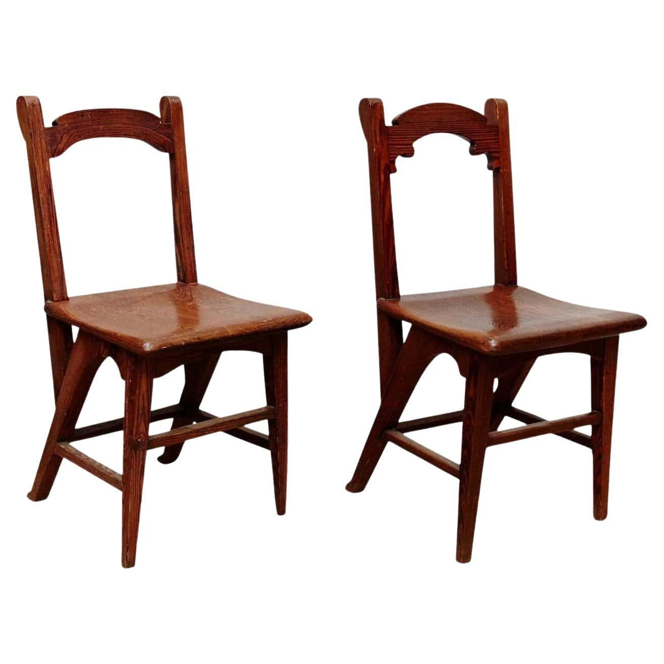 Pair of Catalan Modernist Wooden Chairs, circa 1920
