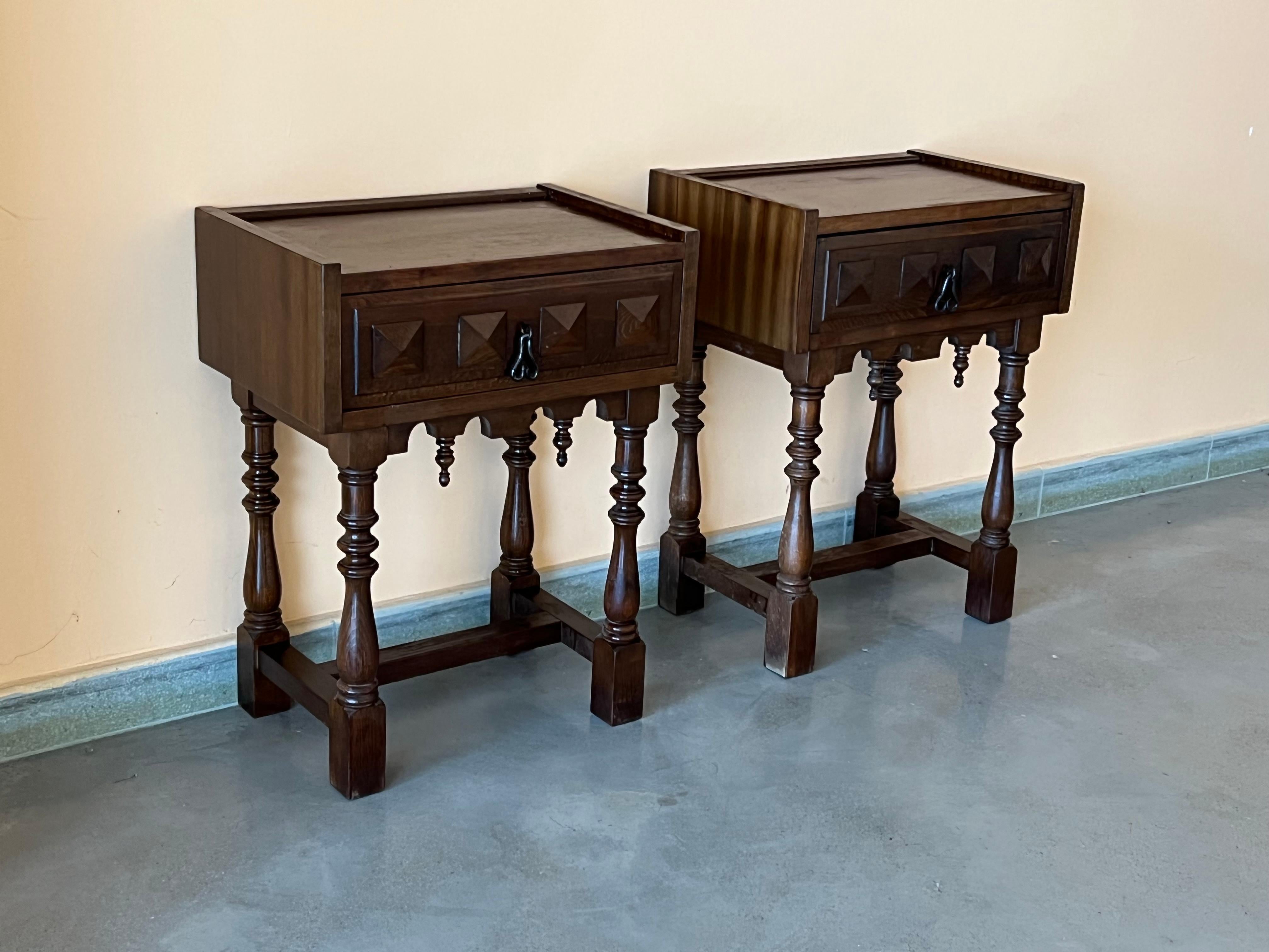 Pair of Catalan, Spanish Nightstands with Carved Bars, Drawer and Open Shelf 1