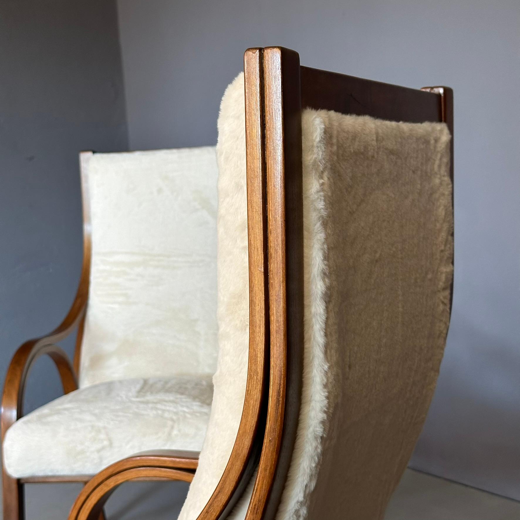 Paar Sessel „Cavour“ 1959 G. Stoppino V. Gregotti L. Meneghetti für S.I.M., Paar (Holz) im Angebot