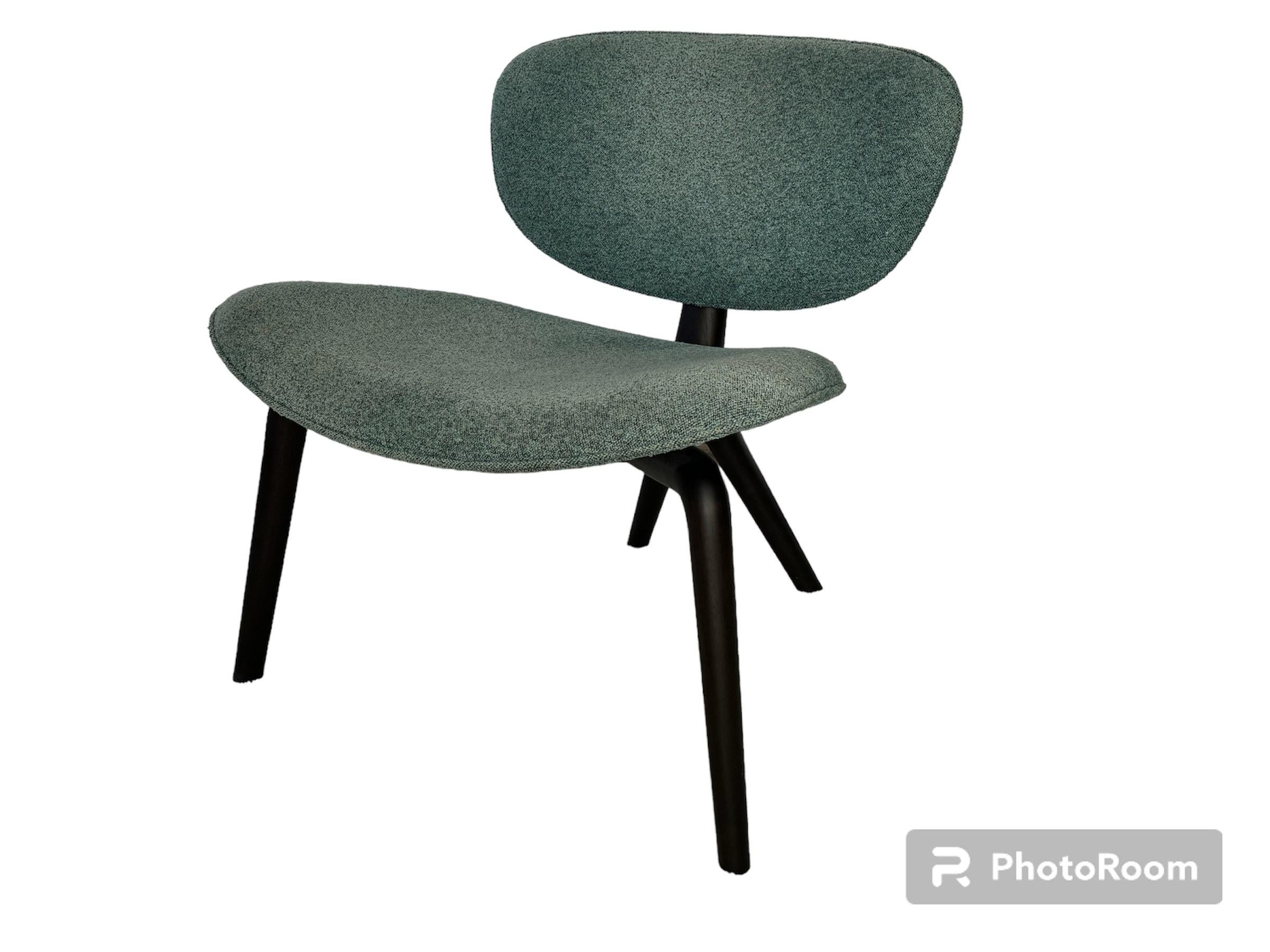 Pair of Ceccotti Ronnie chairs In Good Condition For Sale In North Miami, FL