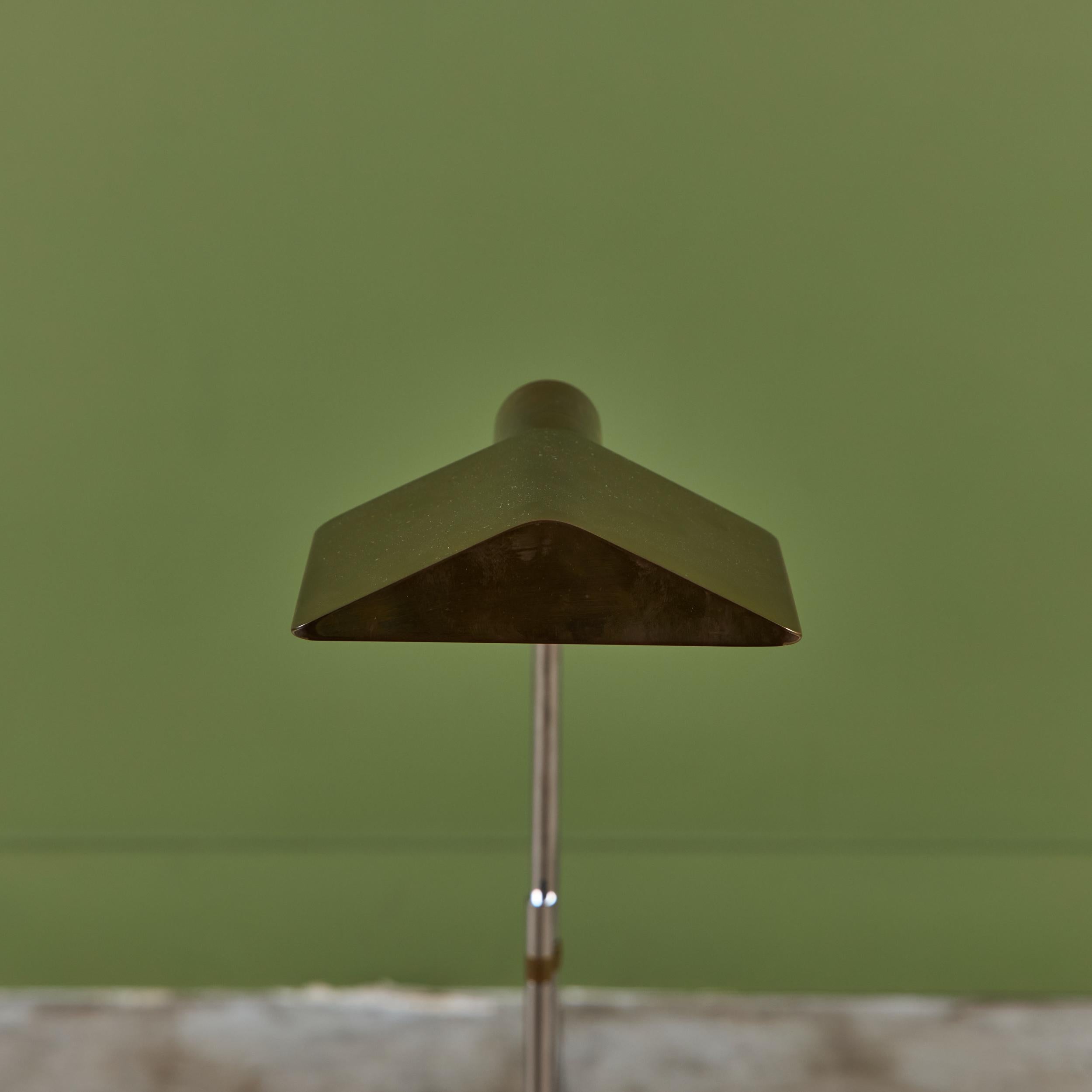 Paire de lampadaires en laiton et acier inoxydable Cedric Hartman en vente 9