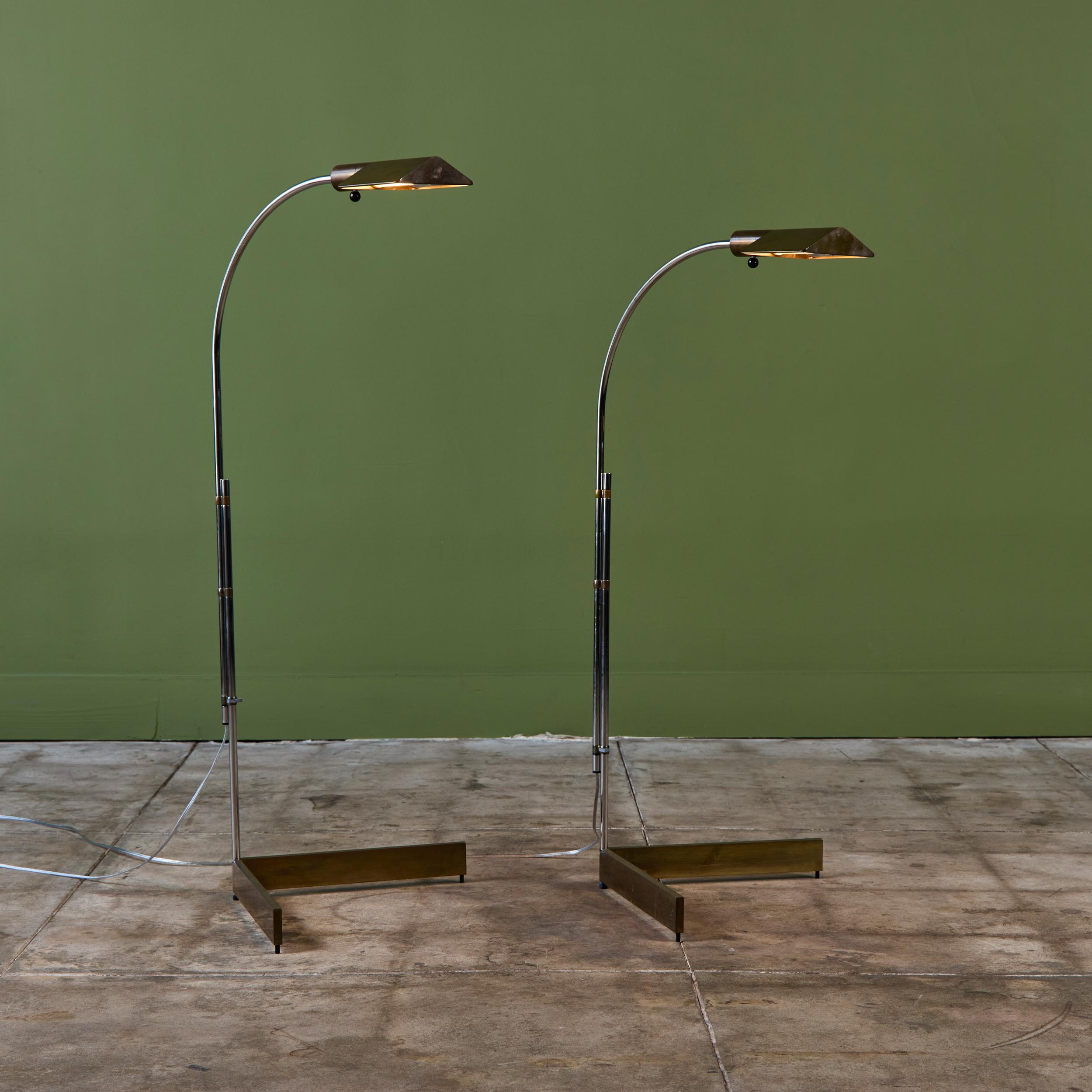 Fin du 20e siècle Paire de lampadaires en laiton et acier inoxydable Cedric Hartman en vente