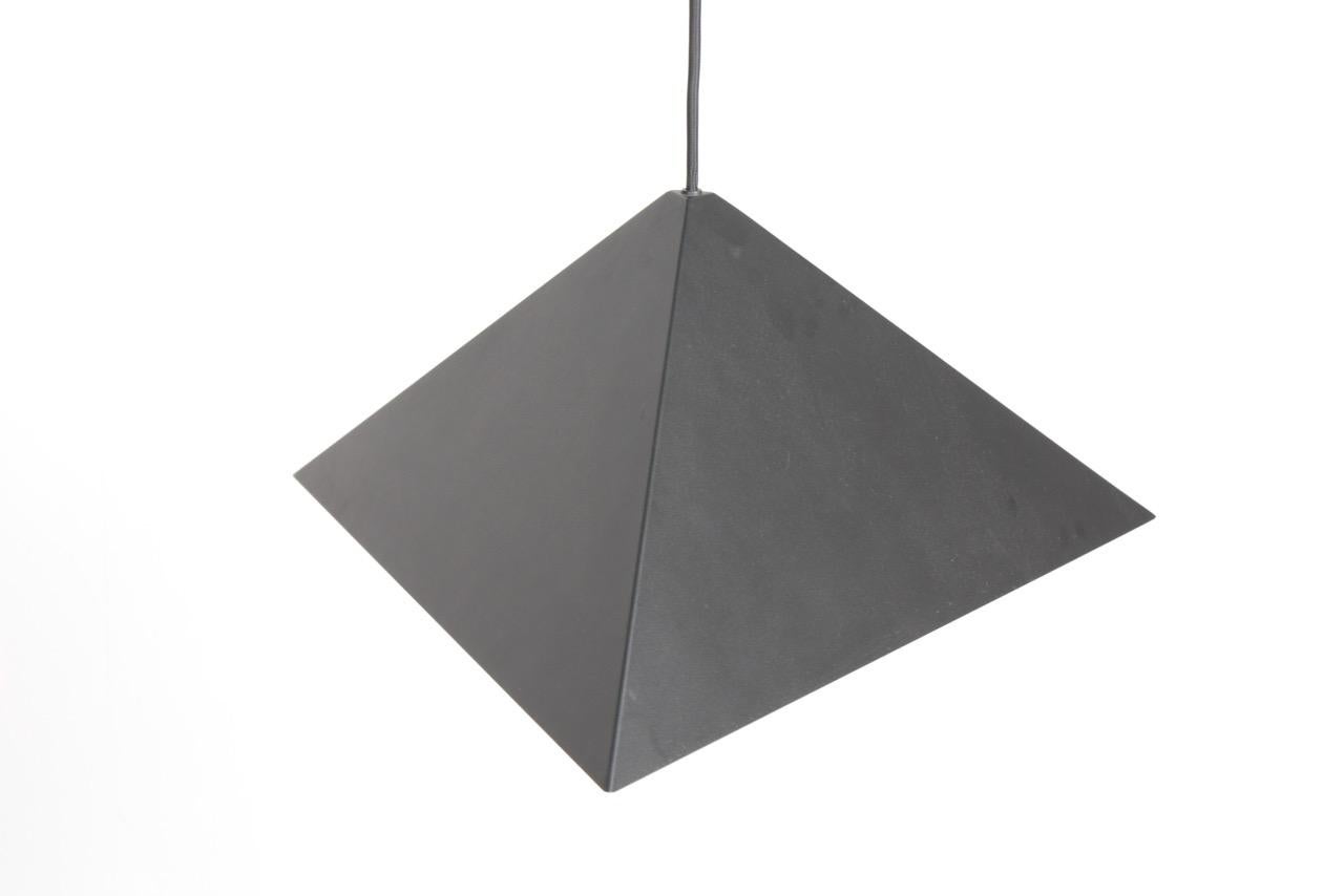 Coppia di lampade da soffitto, anni '70 in vendita 1