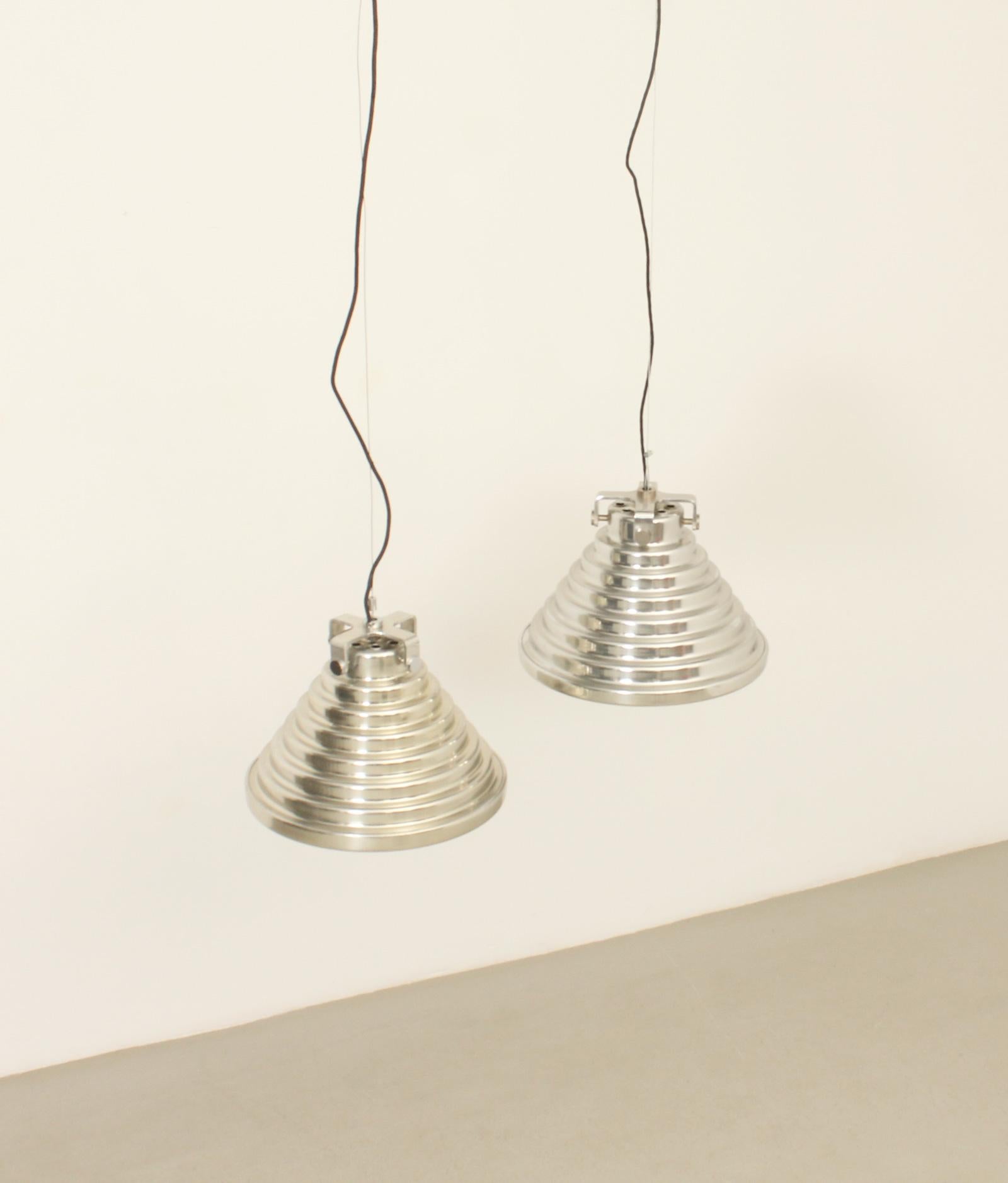 Coppia di lampade da soffitto in alluminio fuso di Antoni Bonamusa, Spagna, 1974 in vendita 5