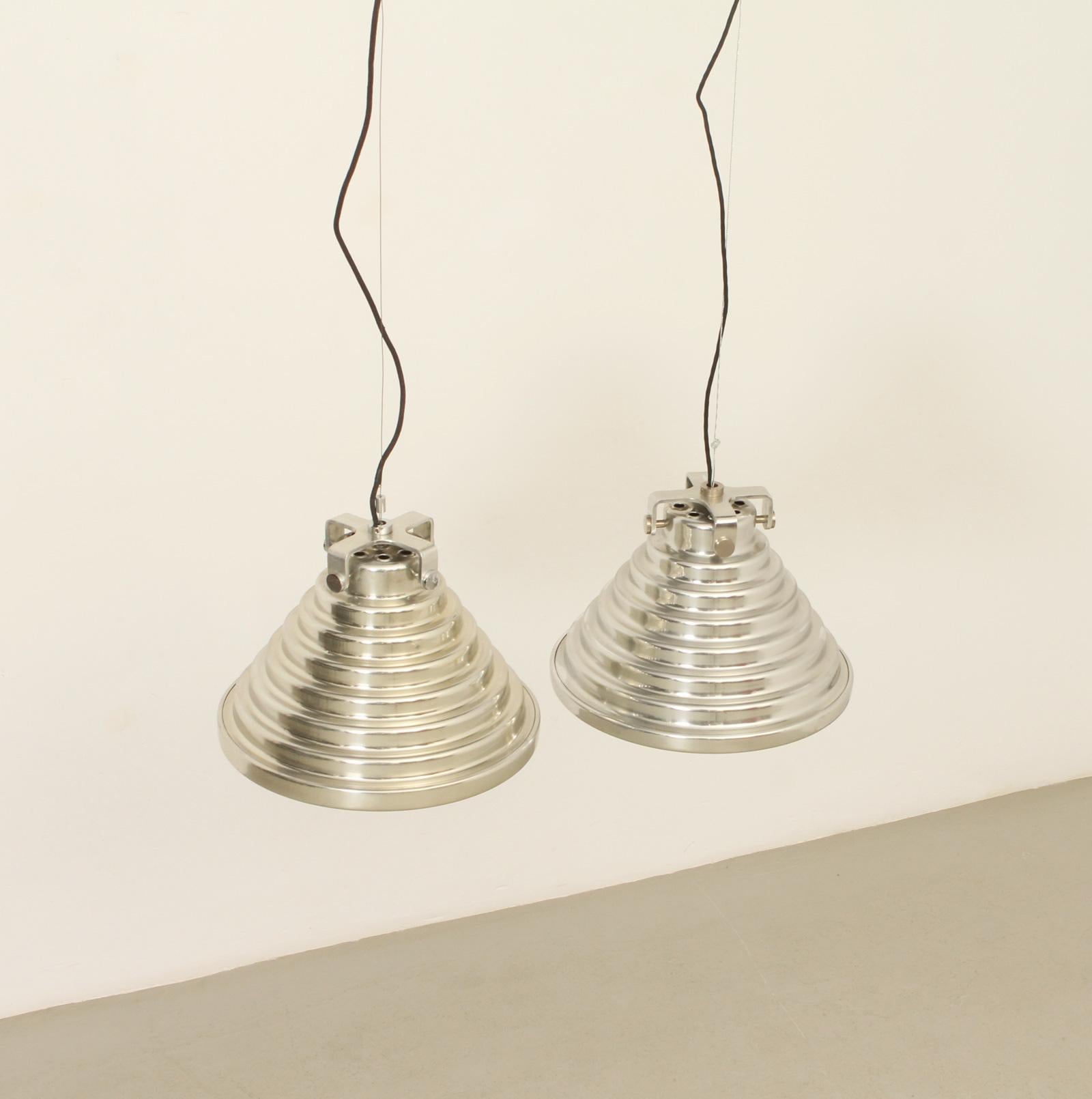 Coppia di lampade da soffitto in alluminio fuso di Antoni Bonamusa, Spagna, 1974 in vendita 2