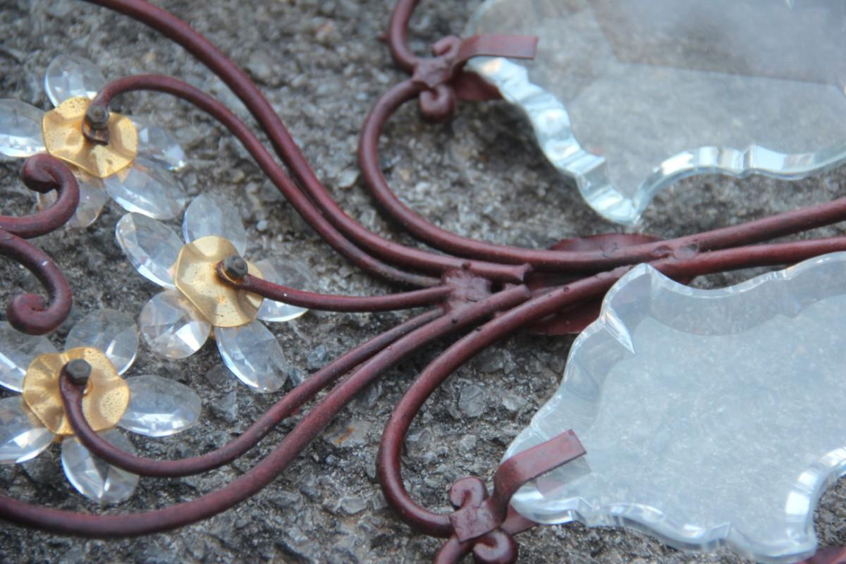 Coppia di luci da soffitto rotonde metà secolo moderno Francia cristallo forgiato metallo oro in vendita 7