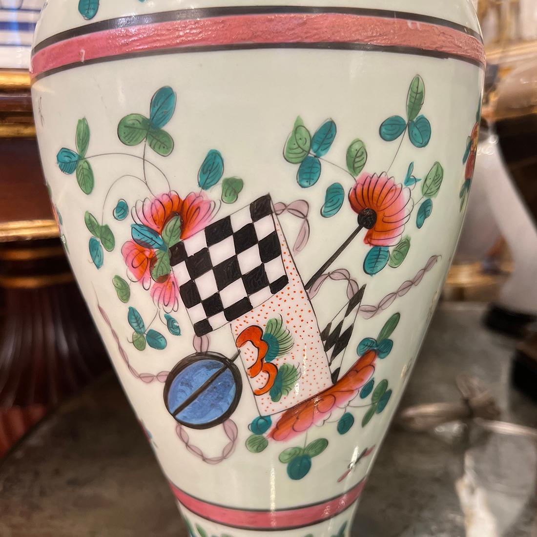 Pareja de lámparas chinas de celadón en Bueno estado para la venta en New York, NY