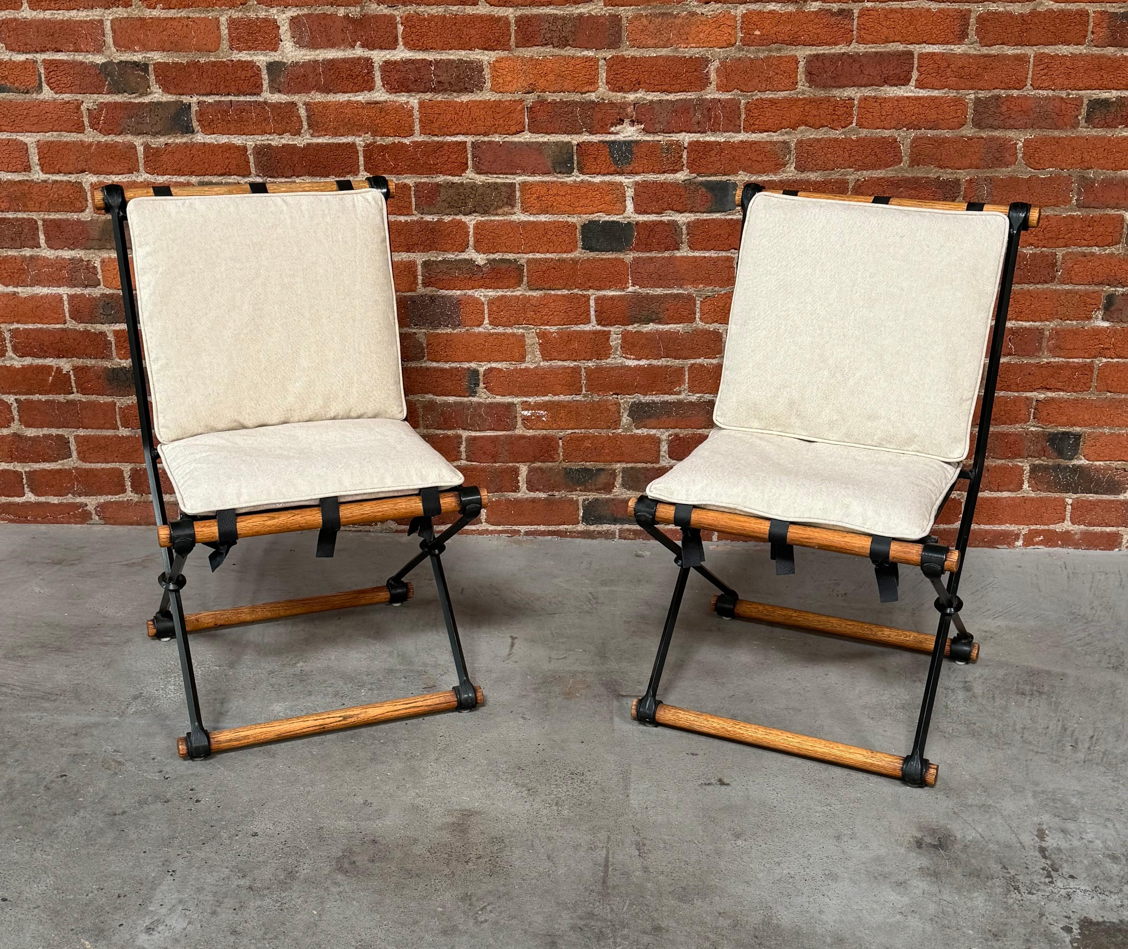 Fait main Paire de chaises d'appoint Celo Baldon pour patio en vente