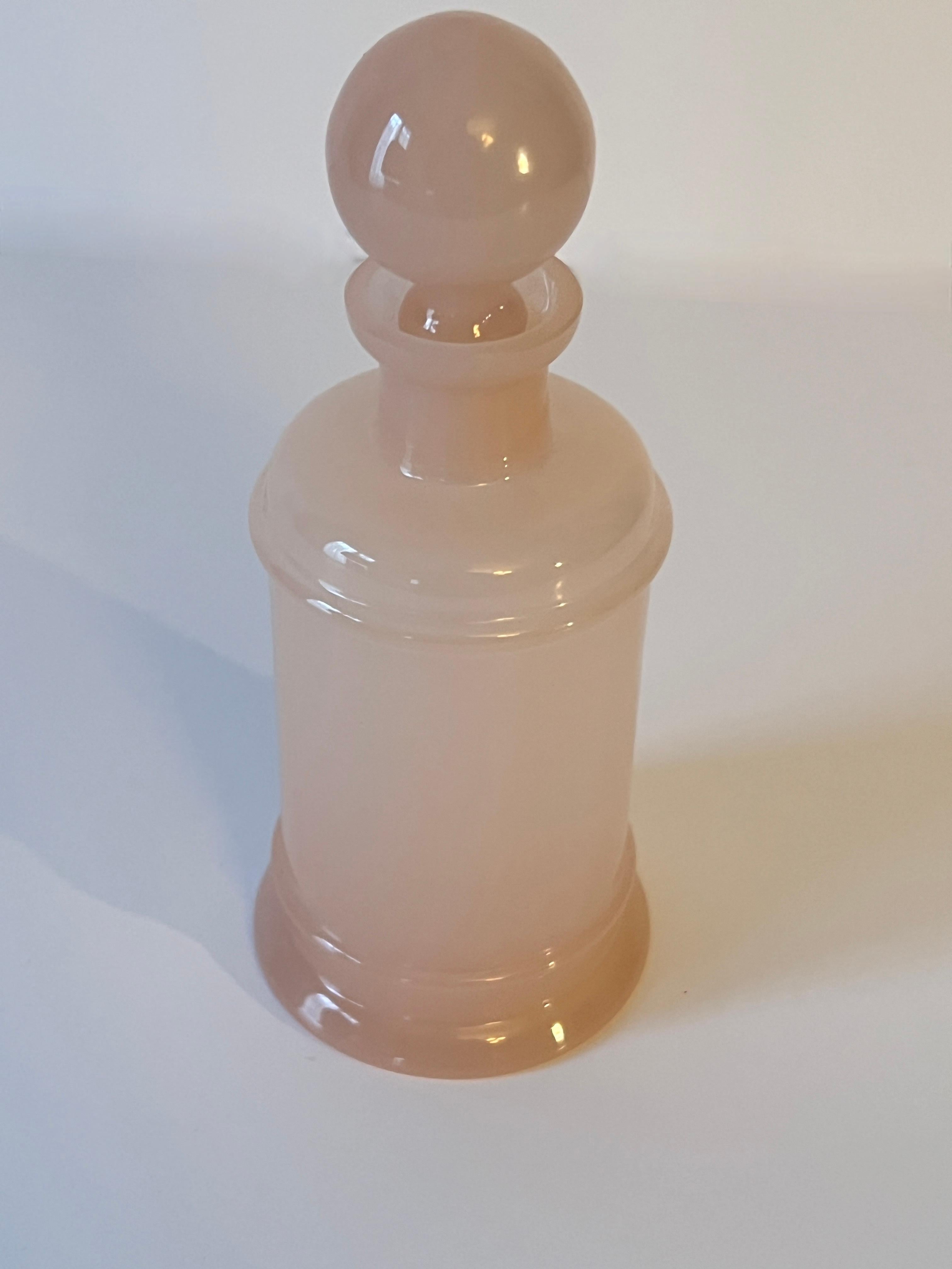 Pareja de Boticarios Italianos Cenedese con Tapa Rosa para tocador Moderno de mediados de siglo en venta