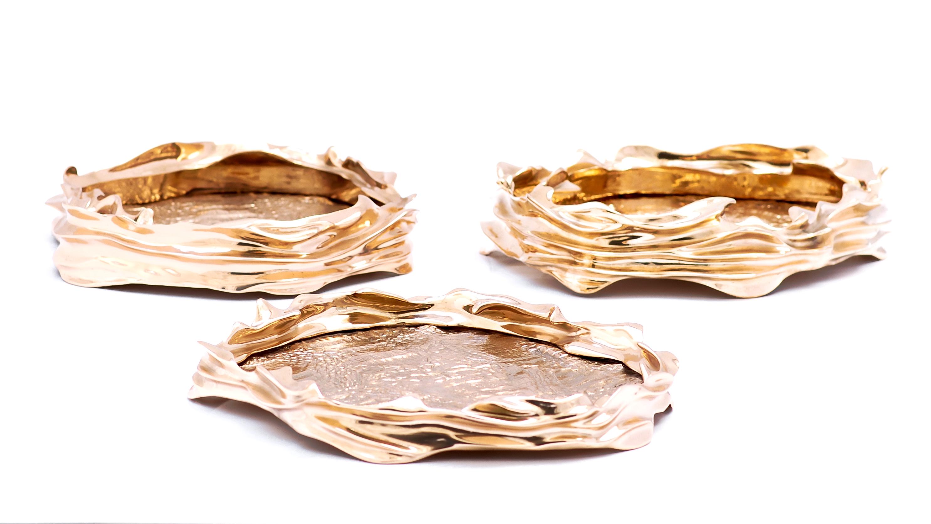 Pair of Centerpieces Bowls in Polished Bronze by Fakasaka Design 4