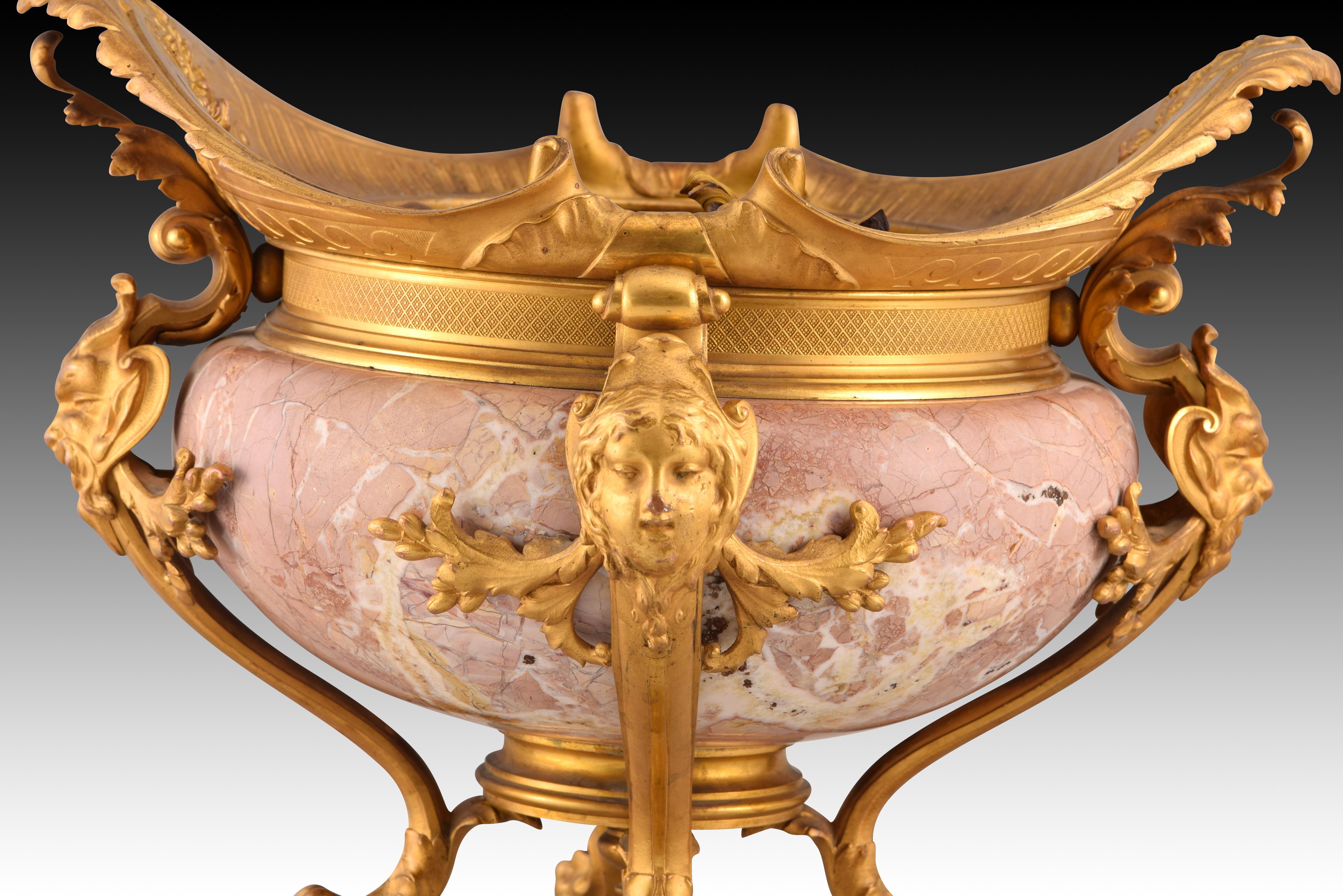 Pair of Centerpieces. Ormolu, Marble. France, Late 19th Century In Fair Condition In Madrid, ES