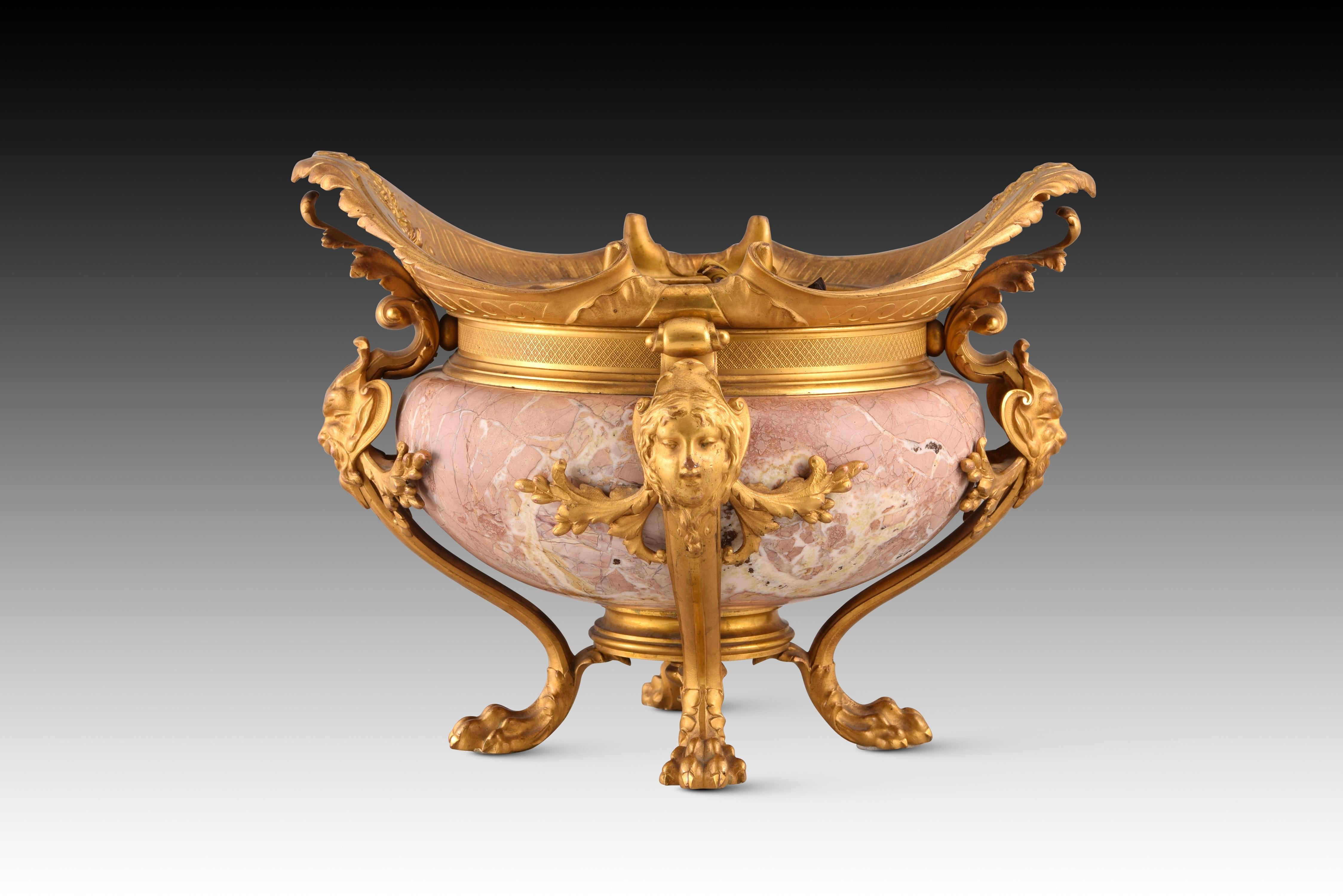 Pair of Centerpieces. Ormolu, Marble. France, Late 19th Century 1