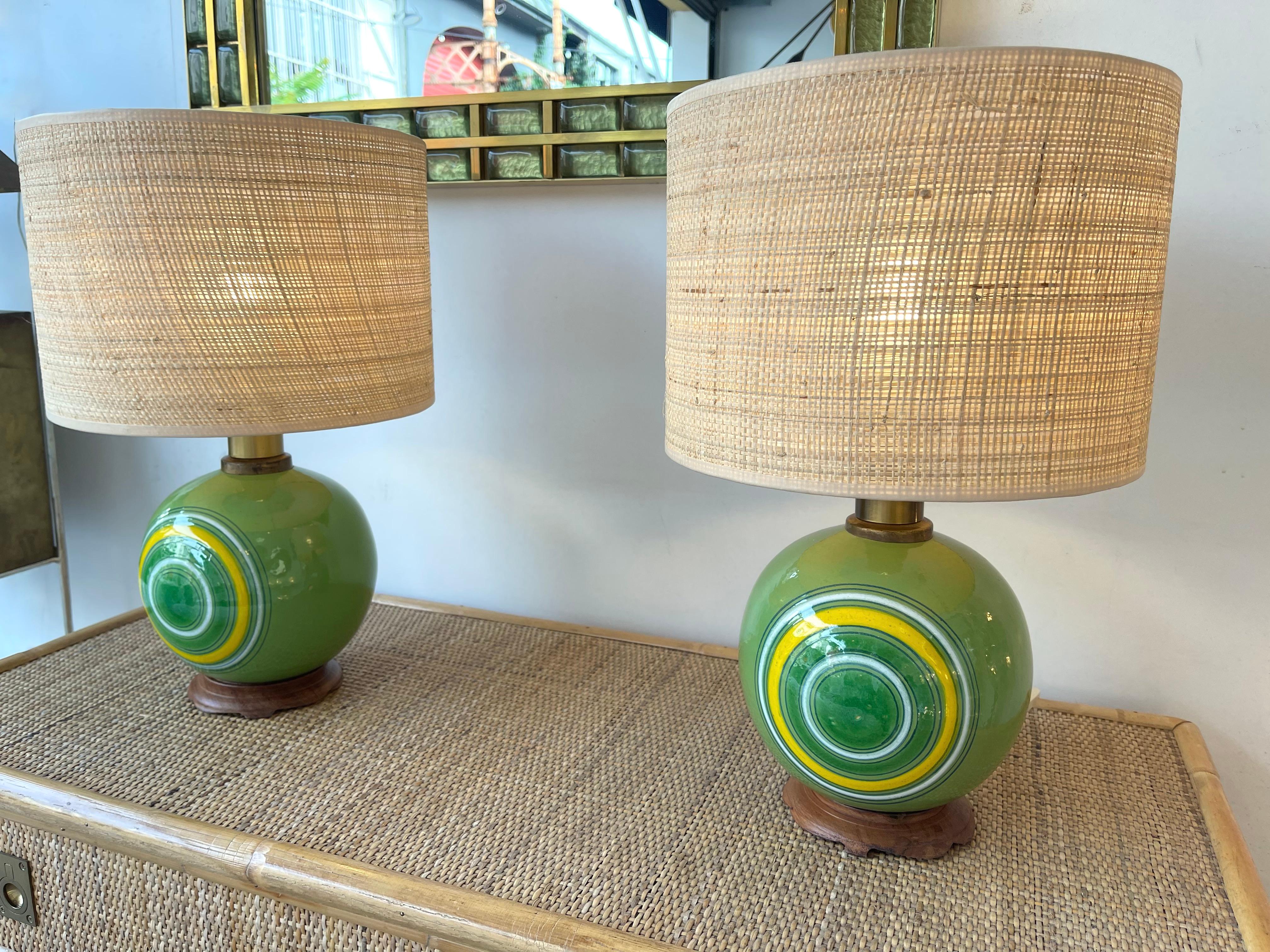 Pair of Ceramic and Brass Lamps by Aldo Londi for Bitossi, Italy, 1970s In Good Condition In SAINT-OUEN, FR