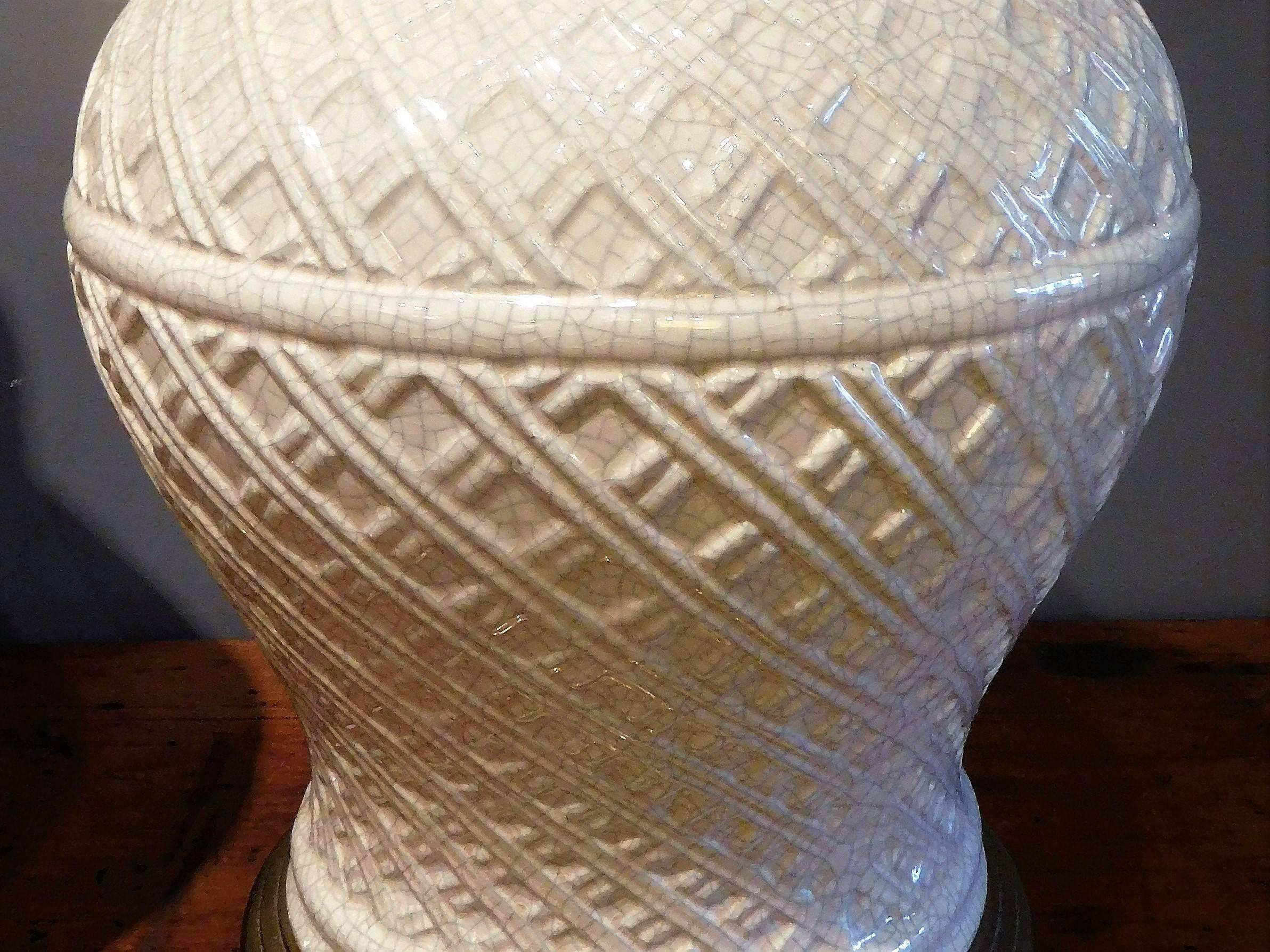 American Pair of Ceramic Basket-Weave Paul Hanson Lamps with Ivory Crackle Glaze, 1955 For Sale