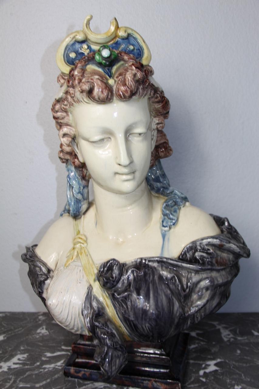 Pair of Ceramic Busts Attributed to Minton 2