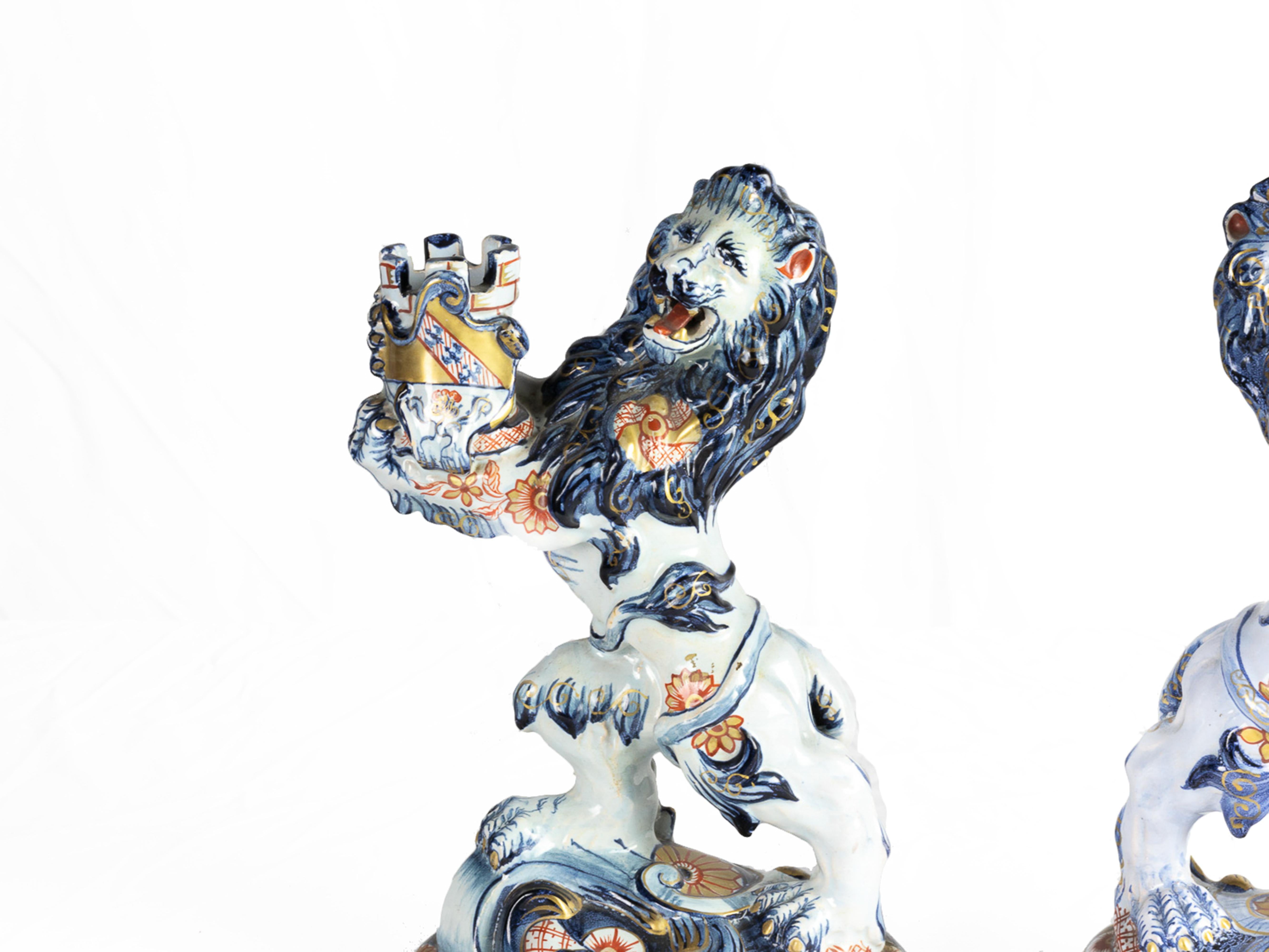 Ceramica Coppia di portacandele in ceramica, Leoni di Emile Gallé, XIX secolo in vendita