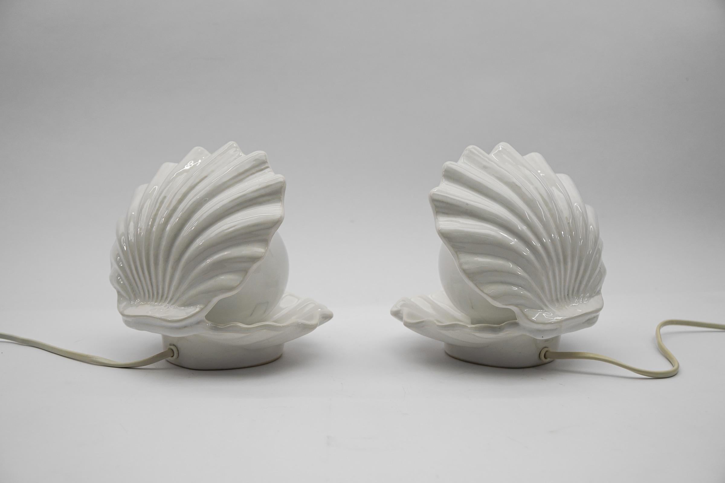 Pair of Ceramic Clam Shell Lamps with Pearl Globes, 1970, Italy 3