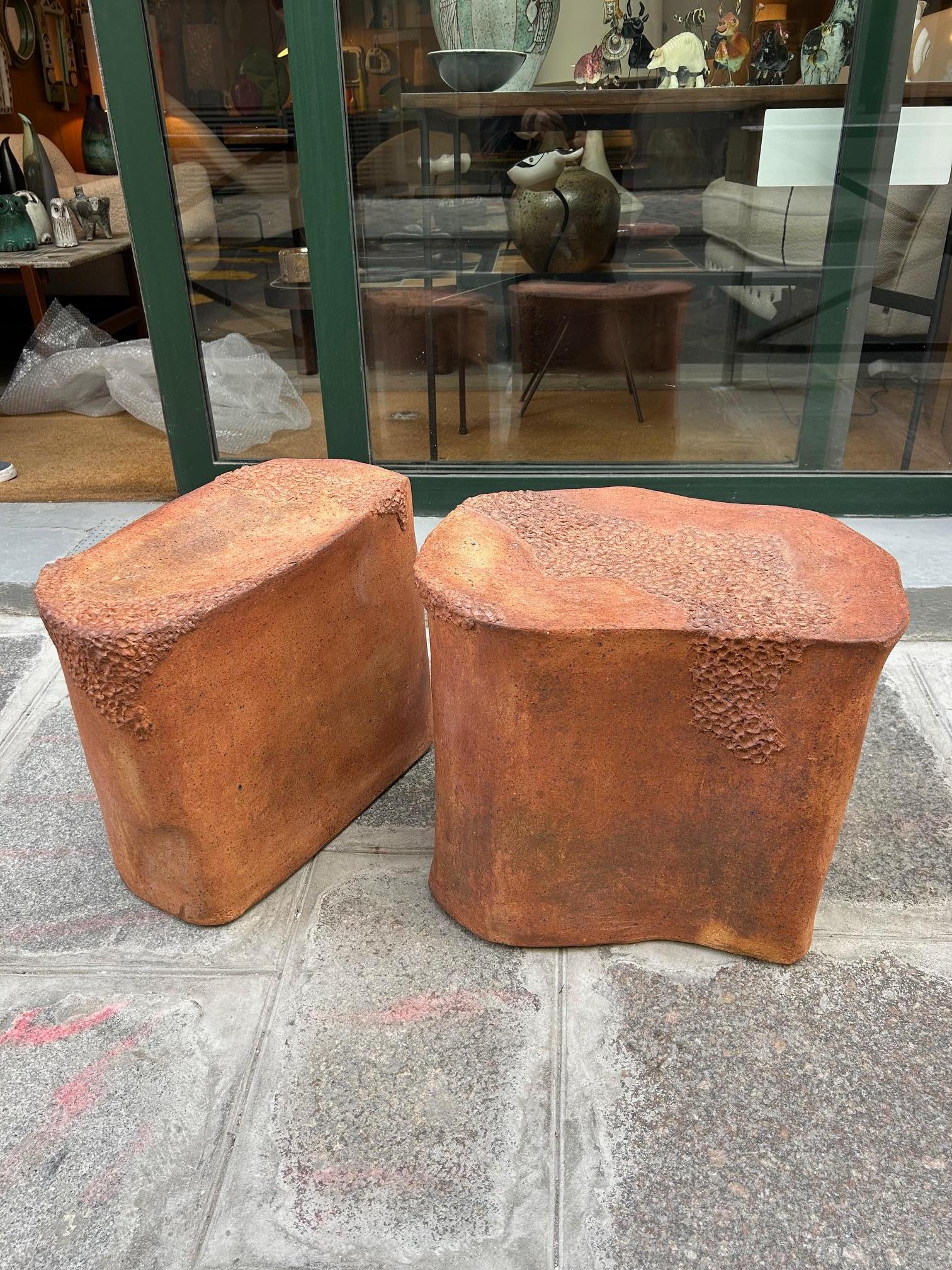 Moderne Paire de tables basses en céramique par Fourmanoir, France, 1980's en vente