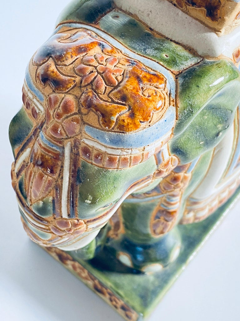 Cendrier Eléphant vert en Céramique Chinoise polychrome vernissée