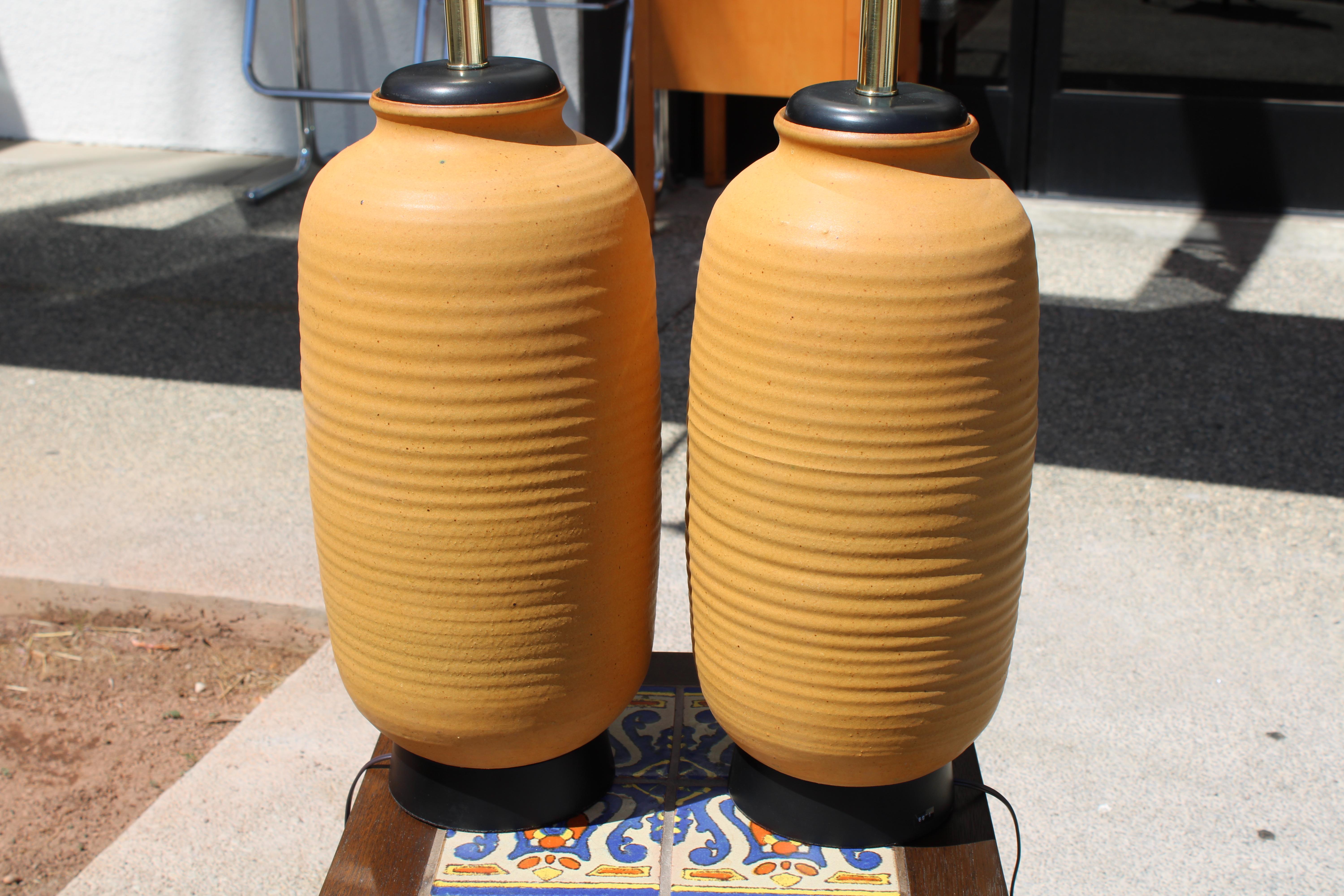Mid-Century Modern Pair of Ceramic Lamps by Bob Kinzie