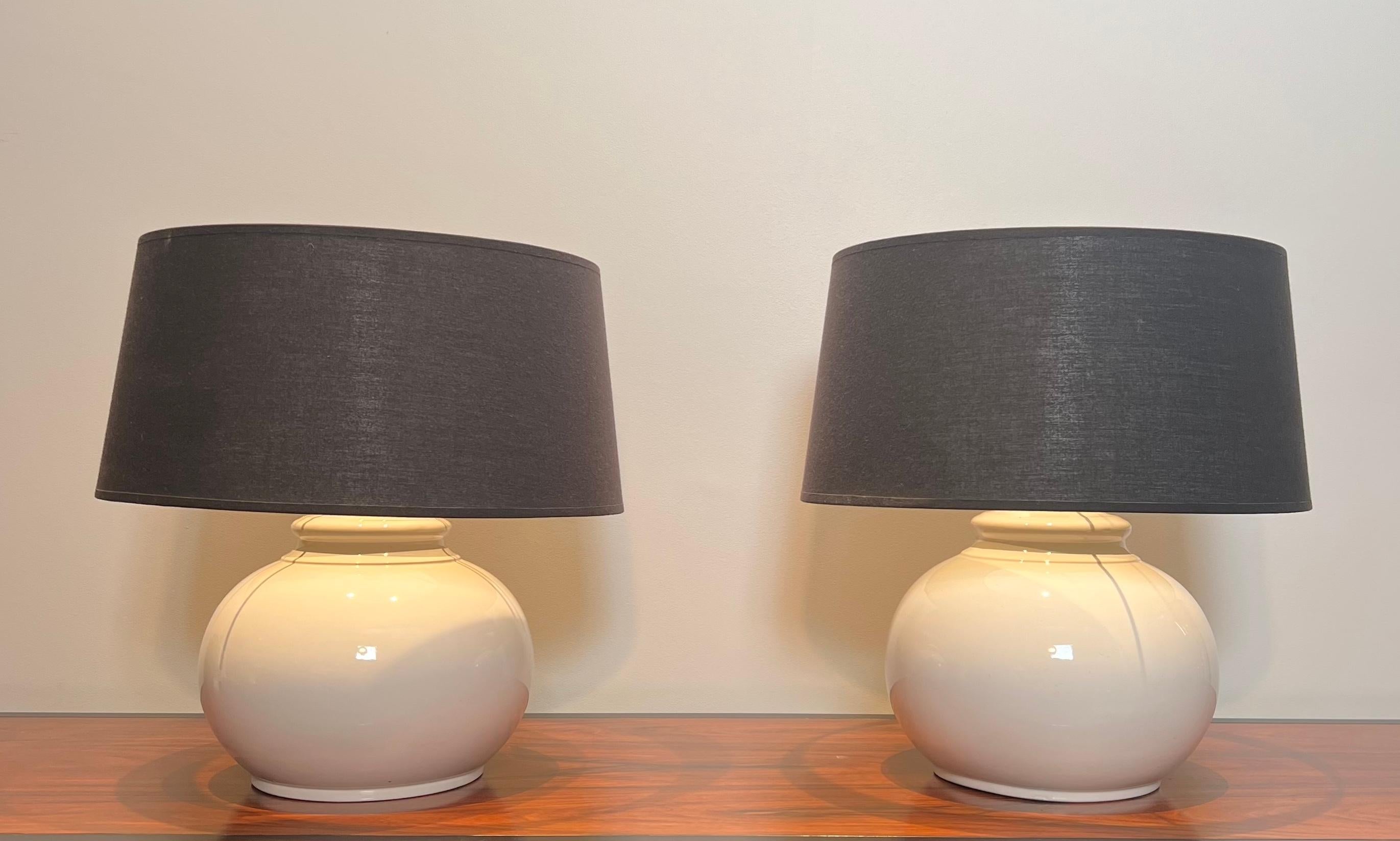 French Pair of ceramic lamps For Sale