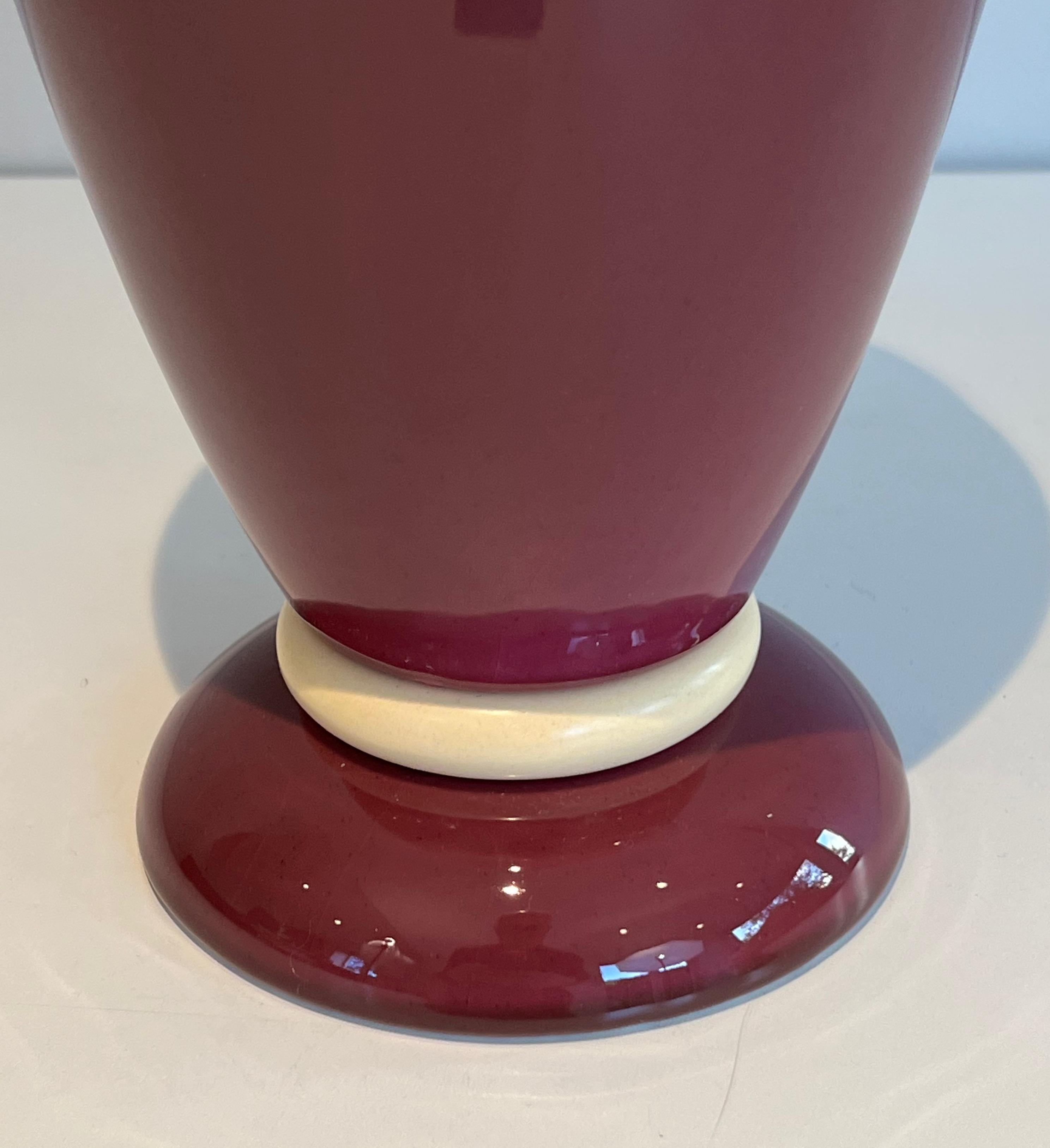 Paire de lampes en céramique rose et crème en vente 1