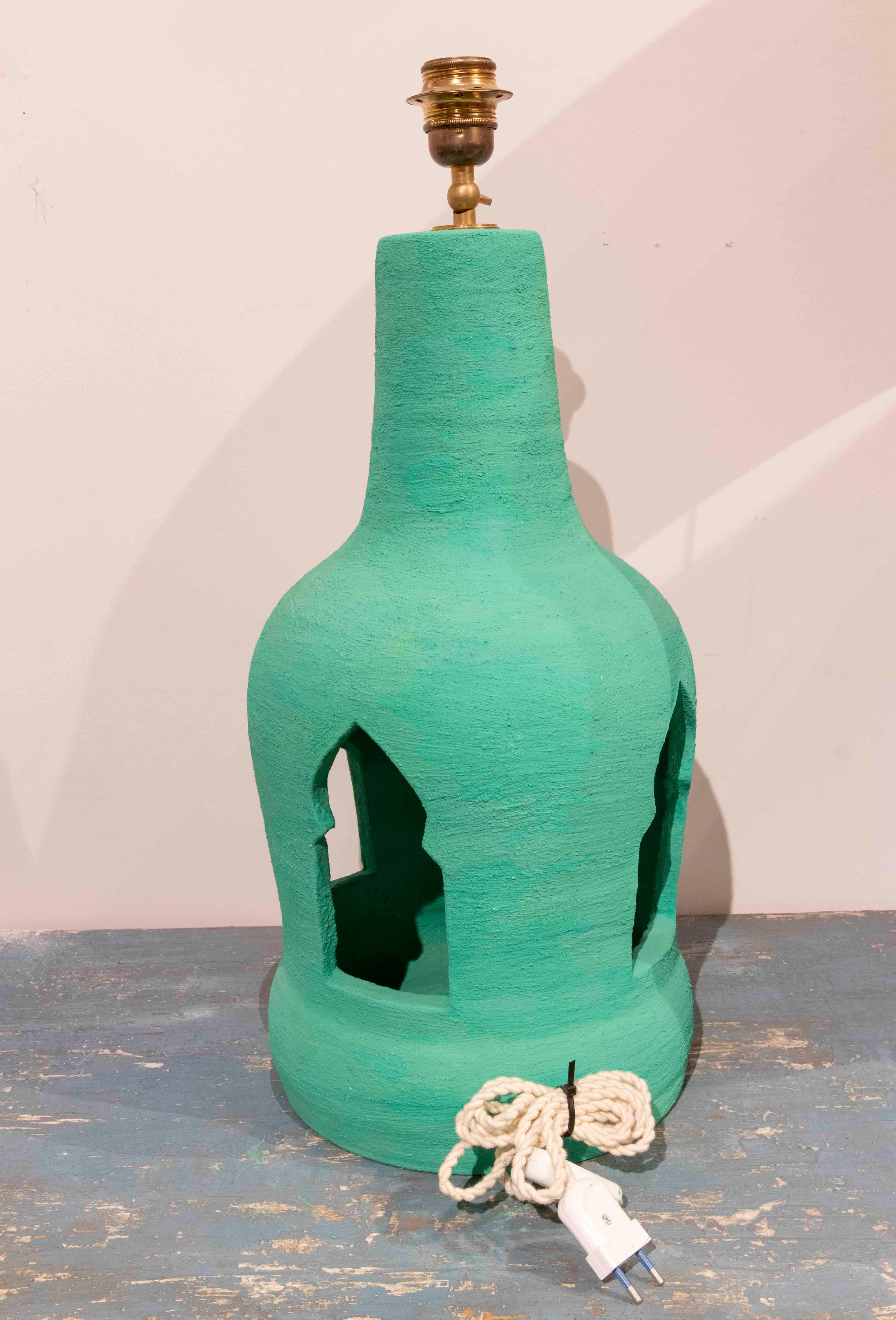 Pair of Ceramic Lamps Painted in Green Colour In Good Condition For Sale In Marbella, ES