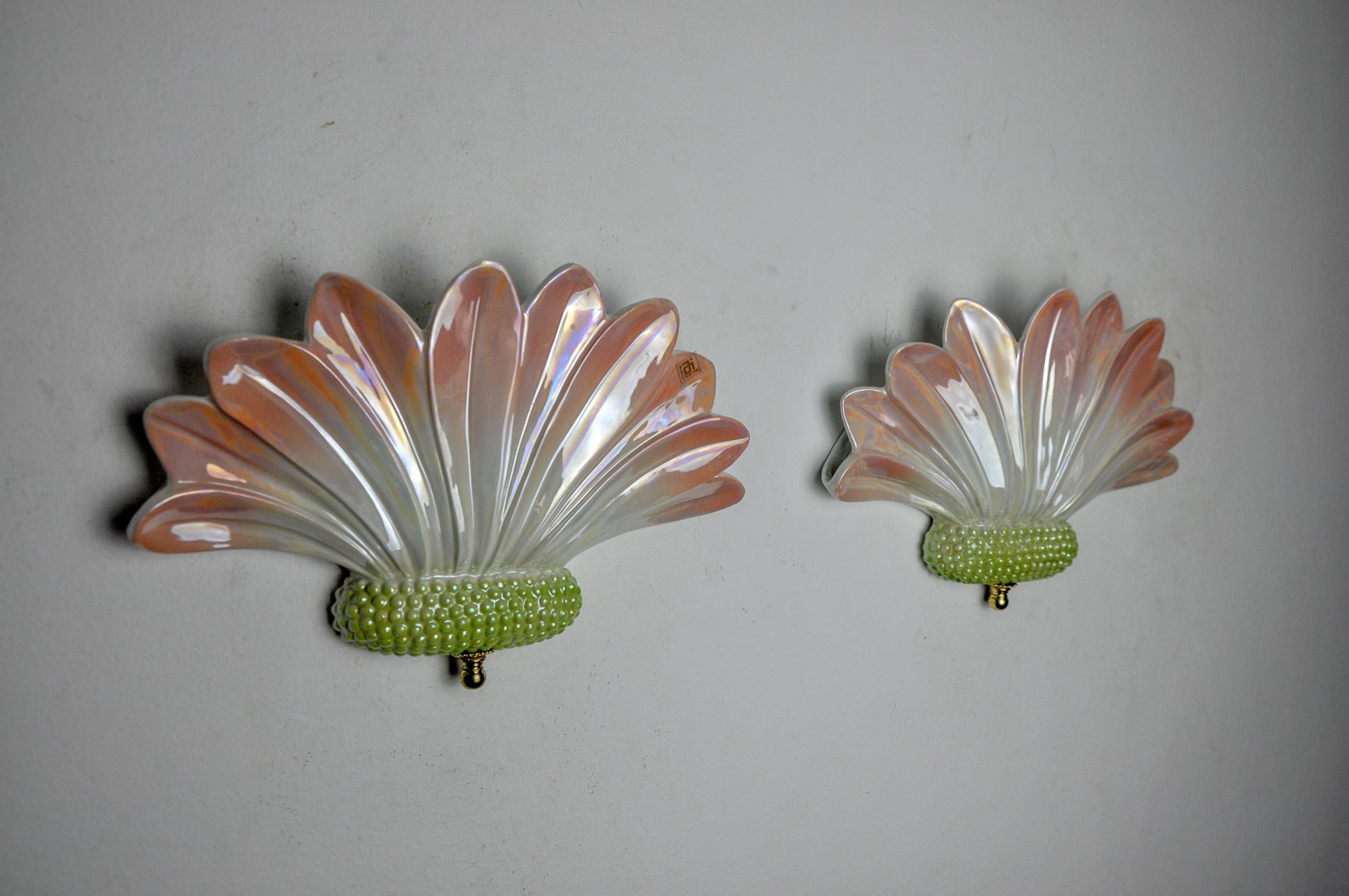 Hollywood Regency Pair of ceramic lotus flower sconces, AI minervino, italy, 1970 For Sale
