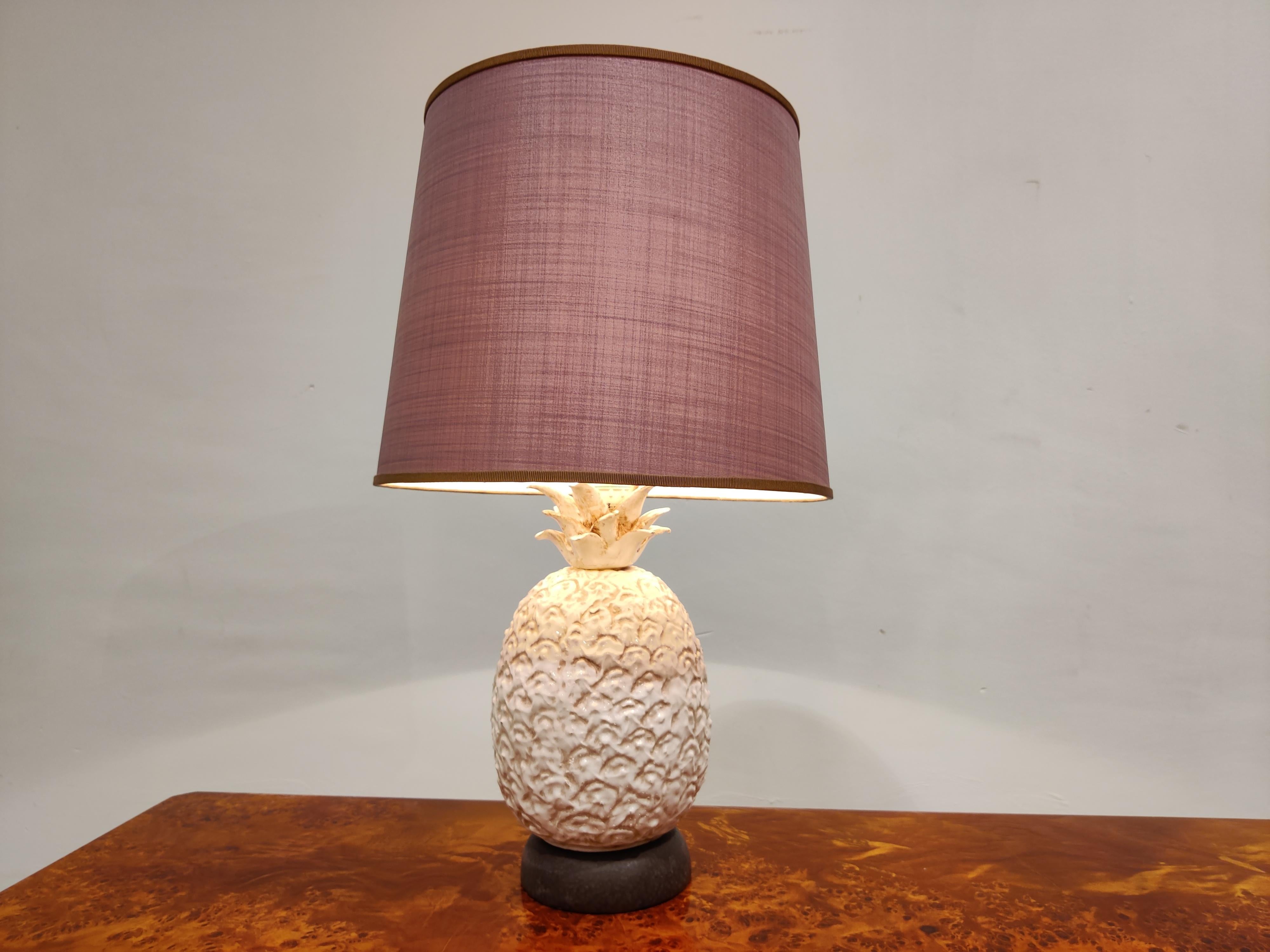 Mid-20th Century Pair of Ceramic Pineapple Table Lamps, Italy, 1960s