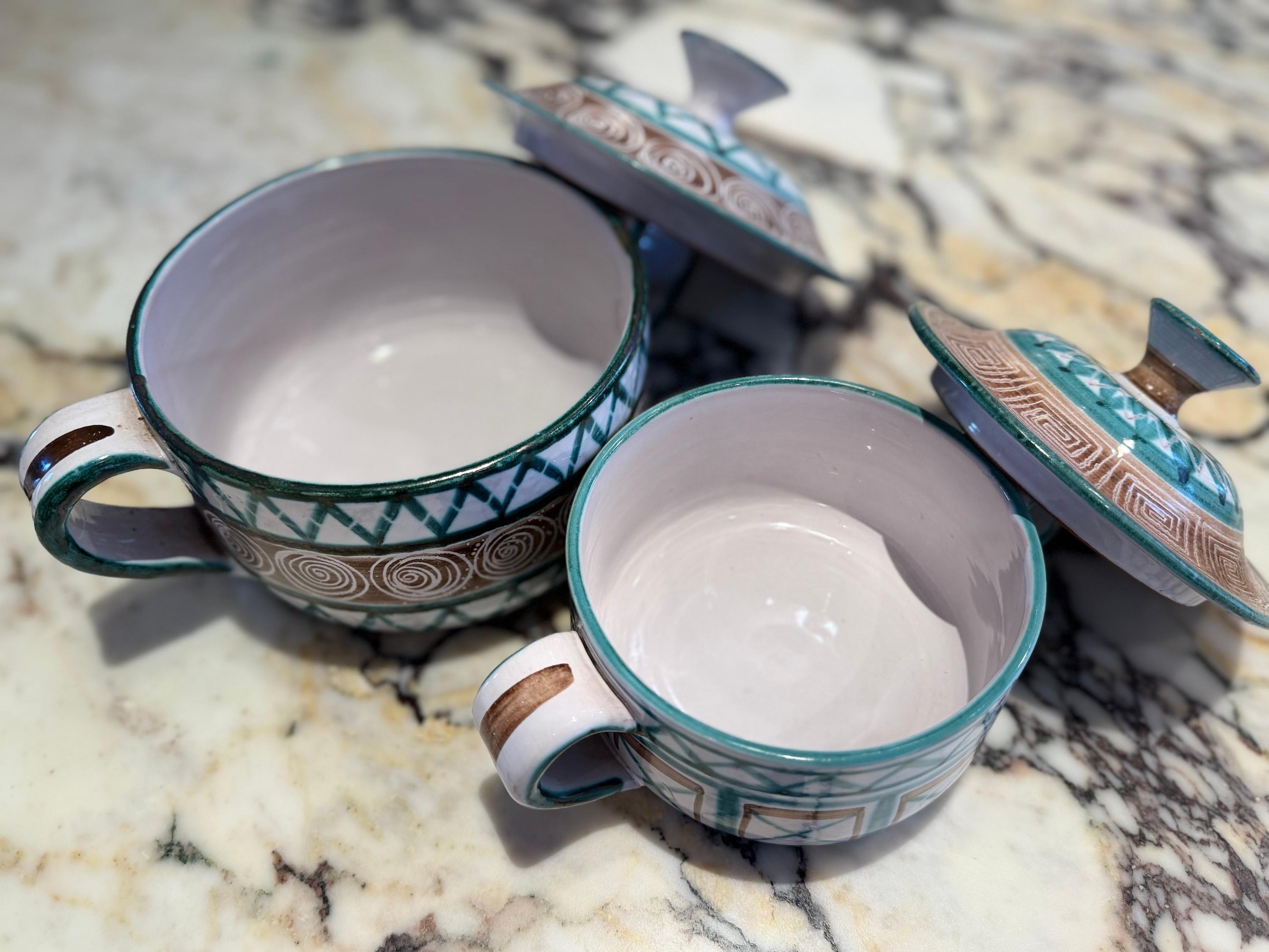 Français Pair of ceramic pots, Robert Picault, France, 1950 en vente