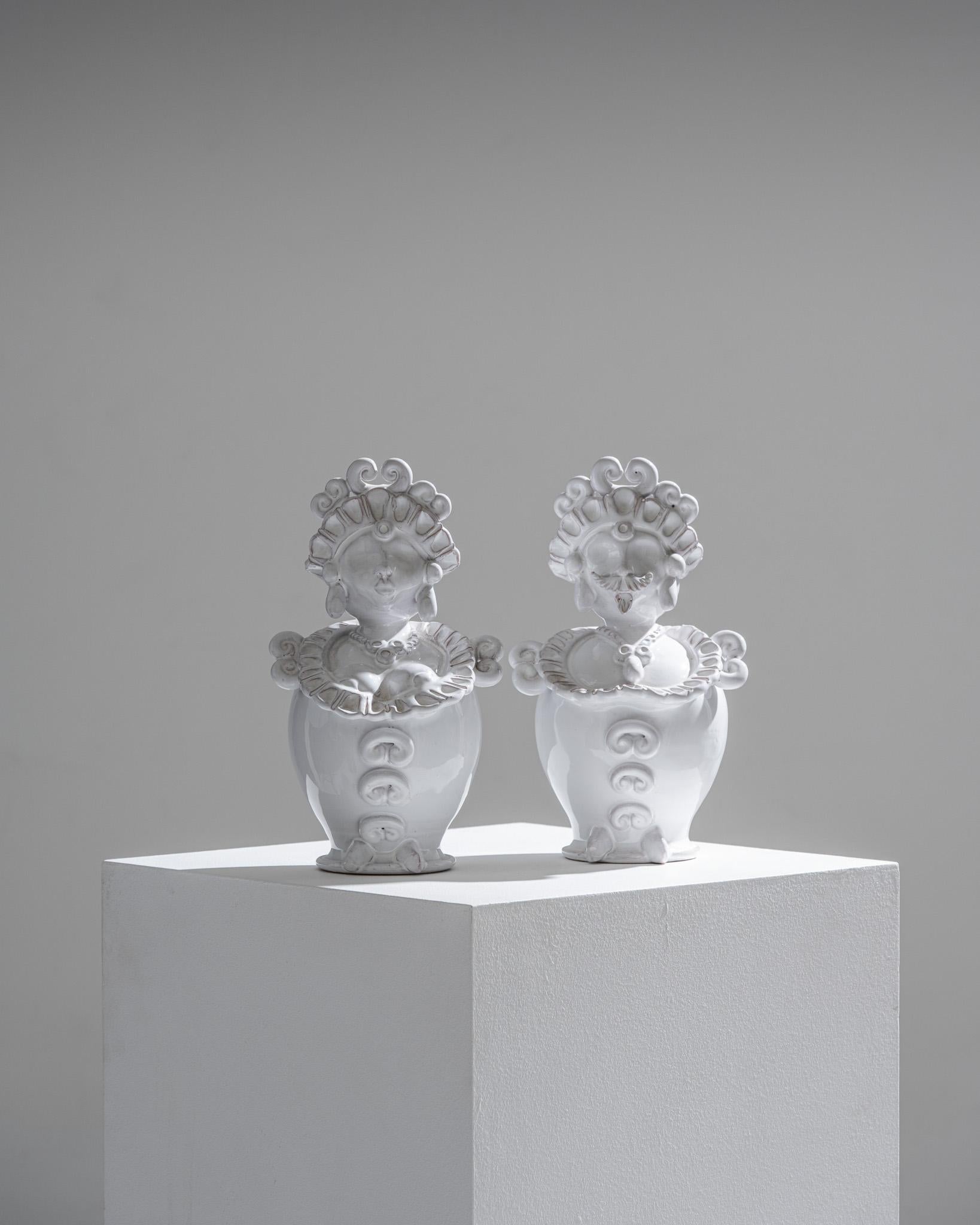 Mid-Century Modern Paire de soliflores en céramique à tête de maure, 1970 en vente