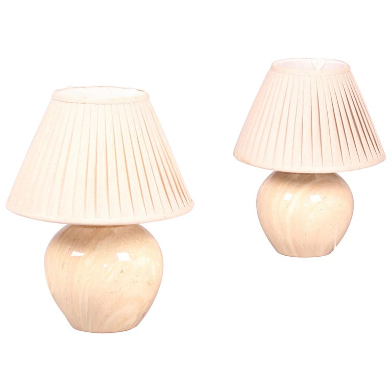 Pair of Ceramic Table Lamp For Sale