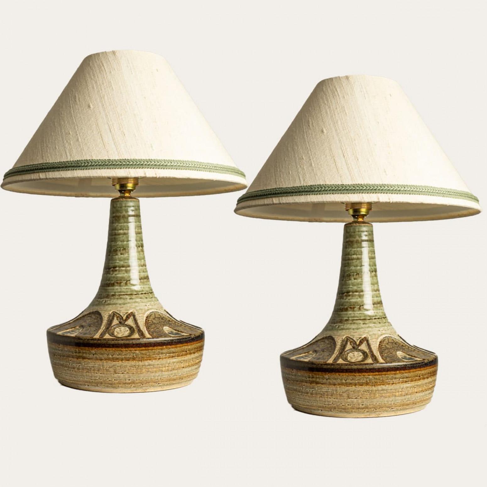 Danese Coppia di lampade da tavolo in ceramica per Soholm di Noomi Backhausen, Danimarca anni '60 in vendita