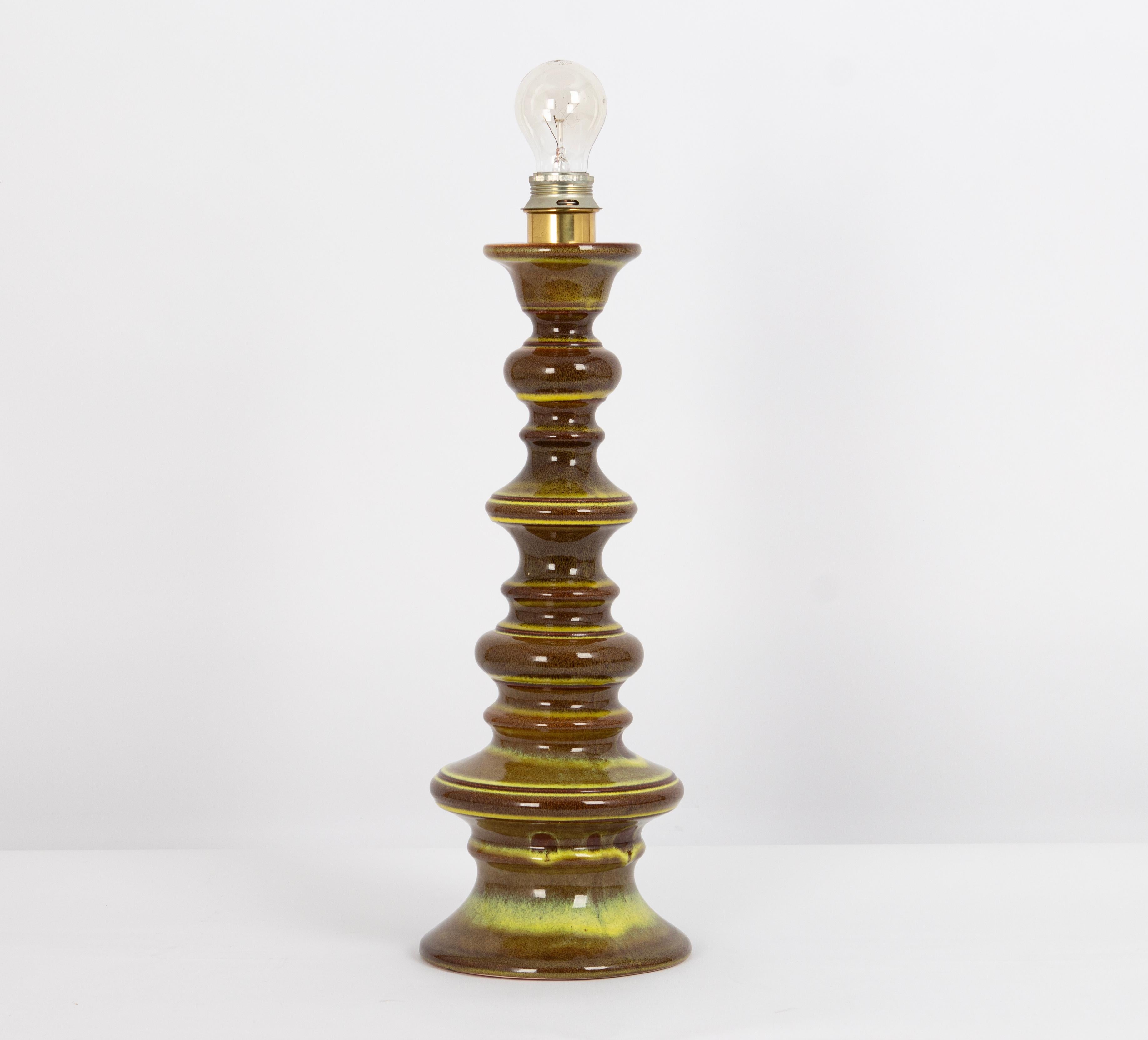 Tedesco Coppia di lampade da tavolo in ceramica, Germania, anni '70 in vendita