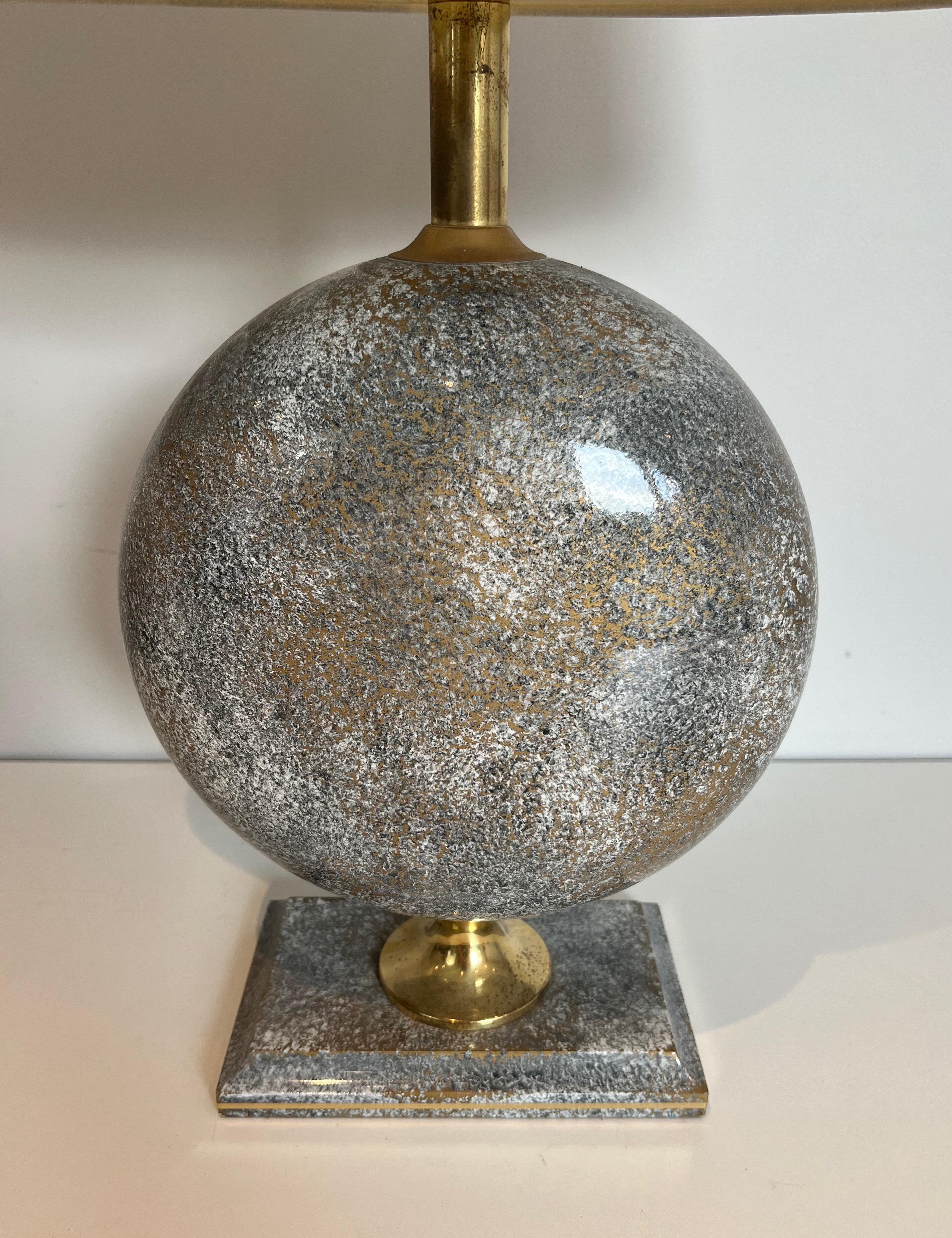Doré Paire de lampes de table en céramique de Philippe Barbier en vente