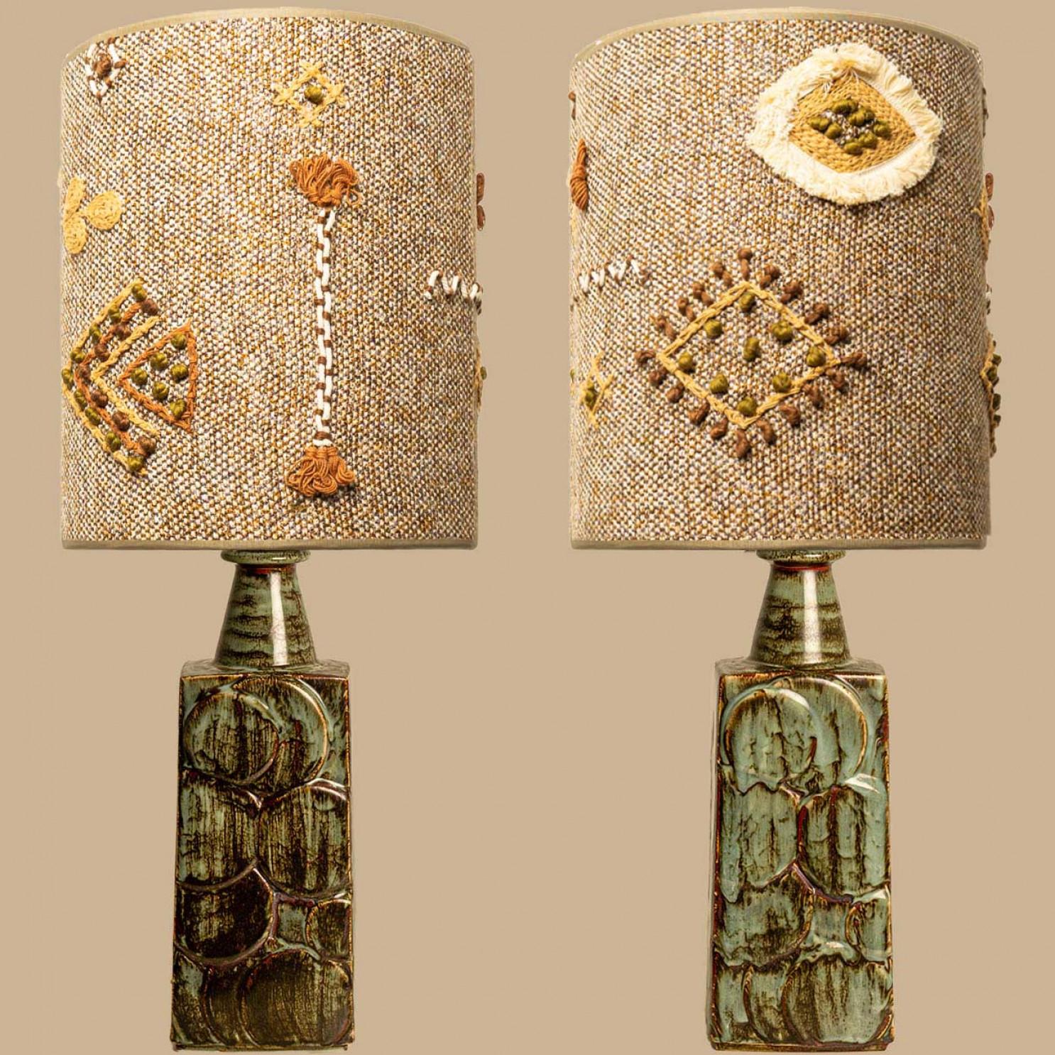 Beautiful ceramic table lamp, 2022. By Soholm, Denmark 1960s. Combined with a custom lampshade.

The green and brown ceramics and yellow colored details complement each other very well and illuminate beautifully.

Ready to use. This floor lamp