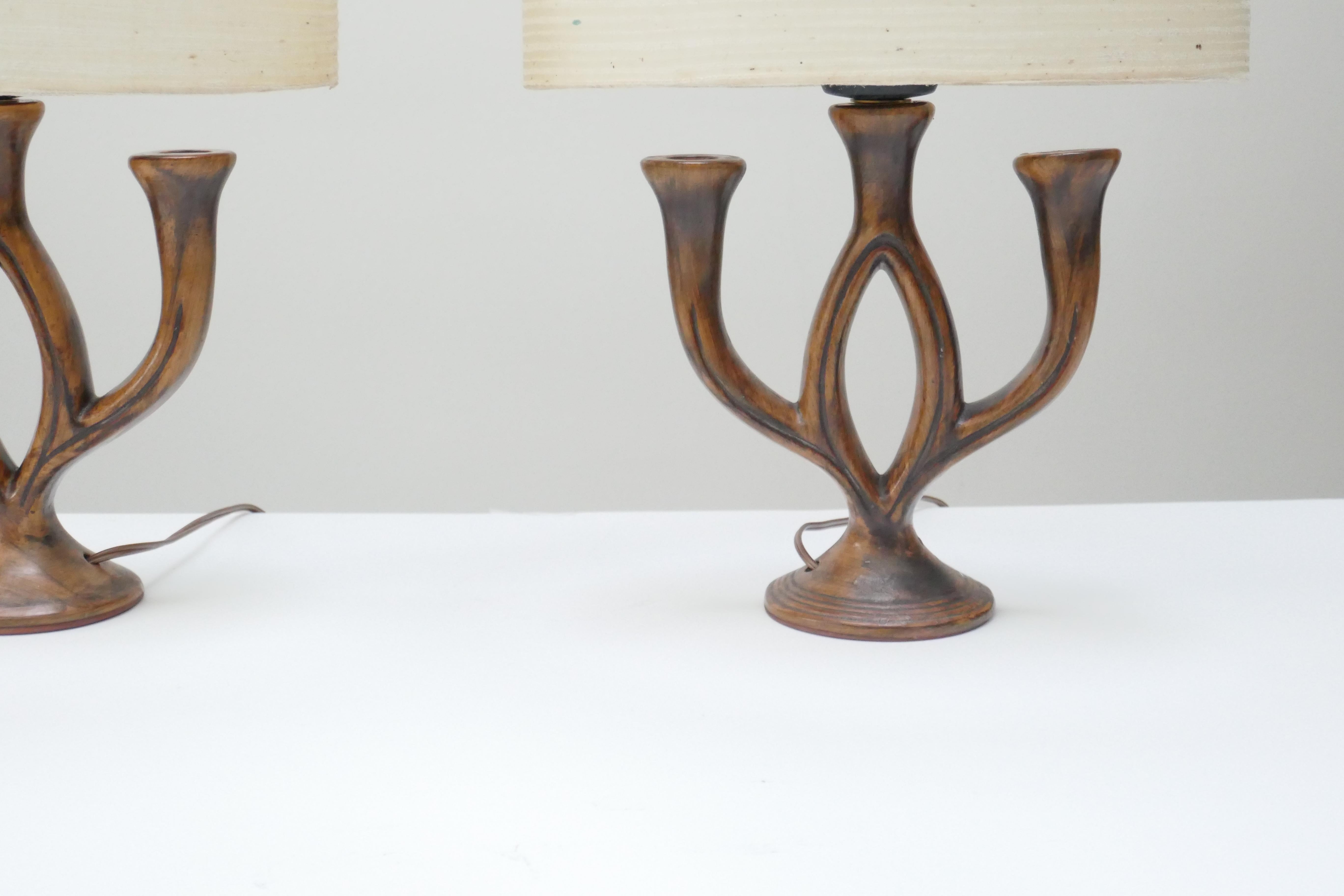 Pareja de lámparas de mesa de cerámica, Francia, años 60 mediados del siglo XX en venta