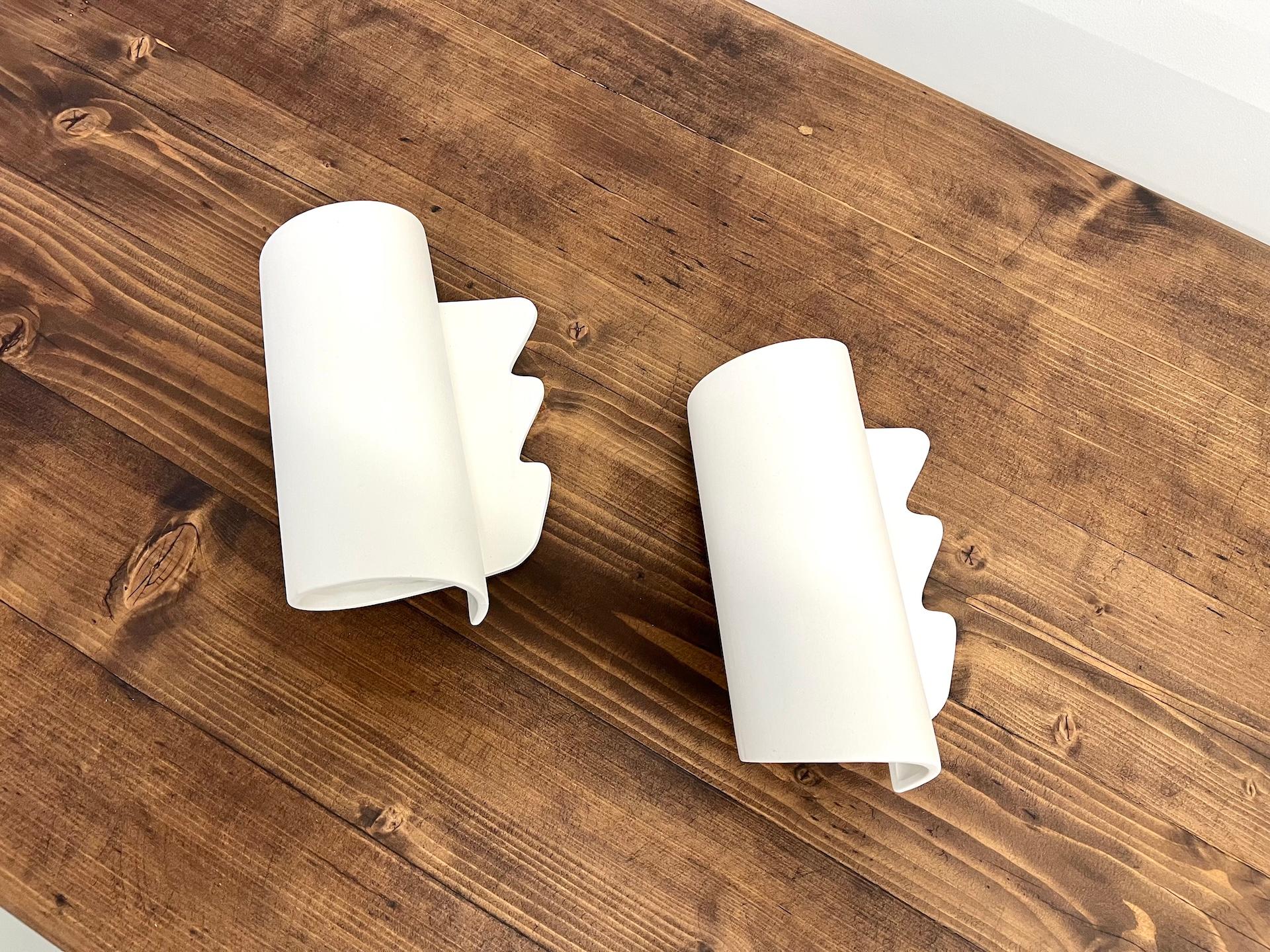 Mid-Century Modern Paire d'appliques en céramique, vers 1990 en vente