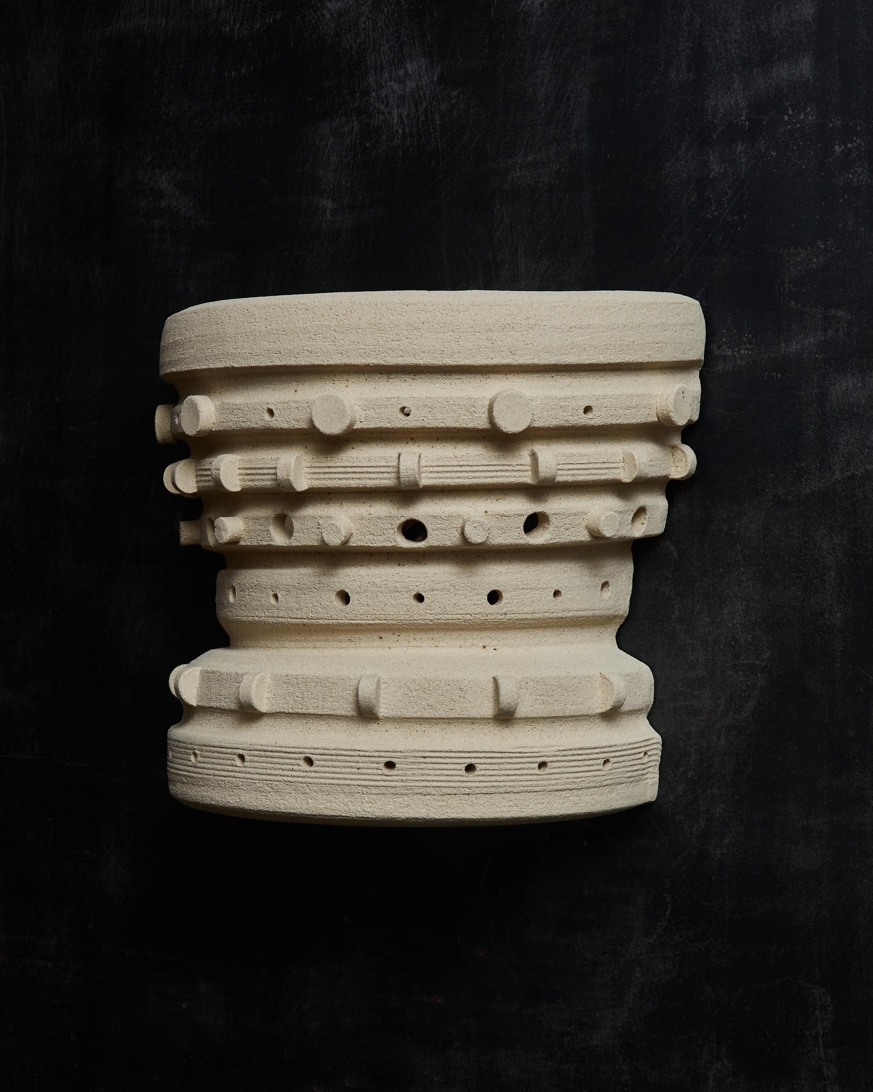Pair of Ceramic Wall Sconces by Olivia Cognet In New Condition For Sale In Saint-Ouen, IDF