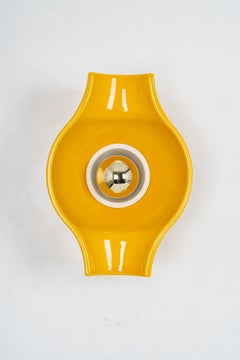 Pareja de apliques de cerámica amarilla Sputnik Diseñados por Cari Zalloni Alemania Años 70