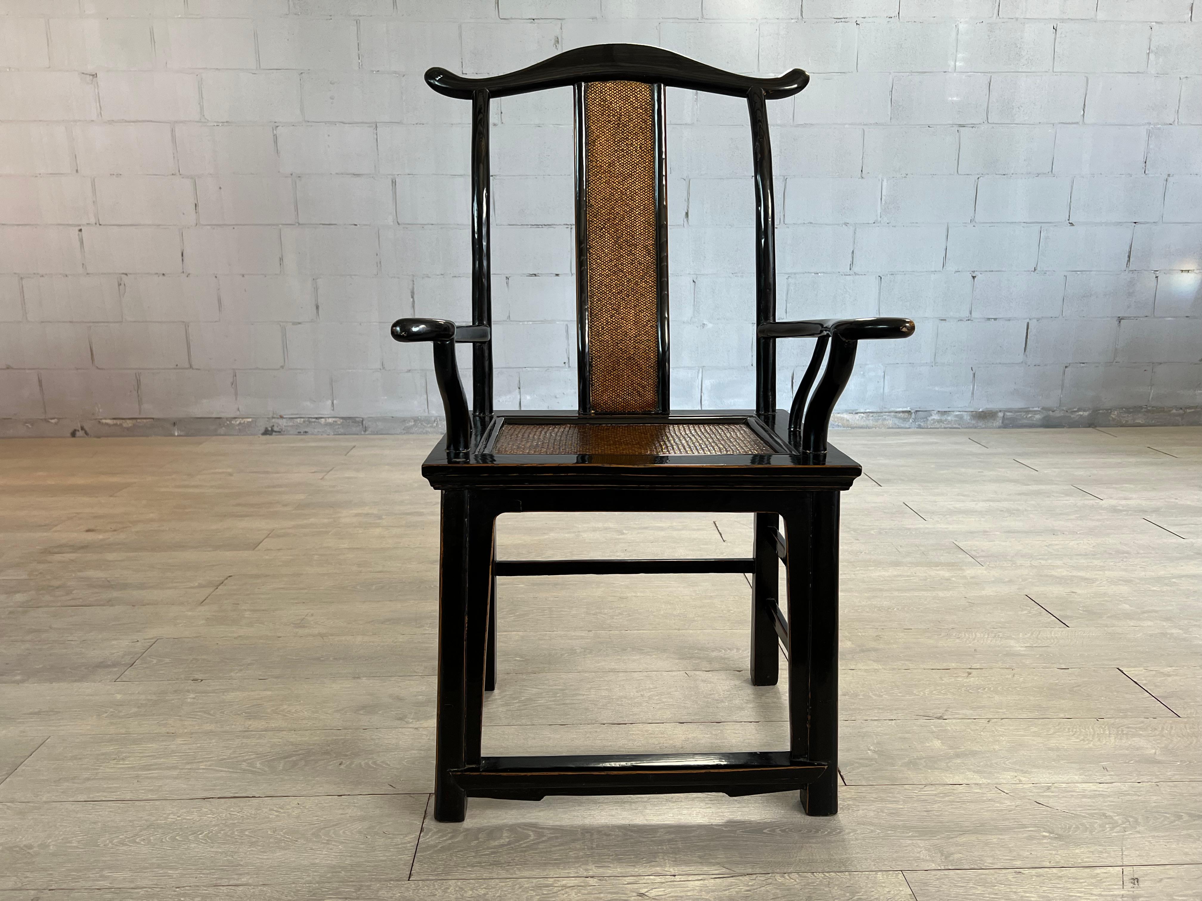 Mid-19th Century Pair of Certified Chinese 19c Armchairs in Black Laquered Elmwood and Rattan  For Sale