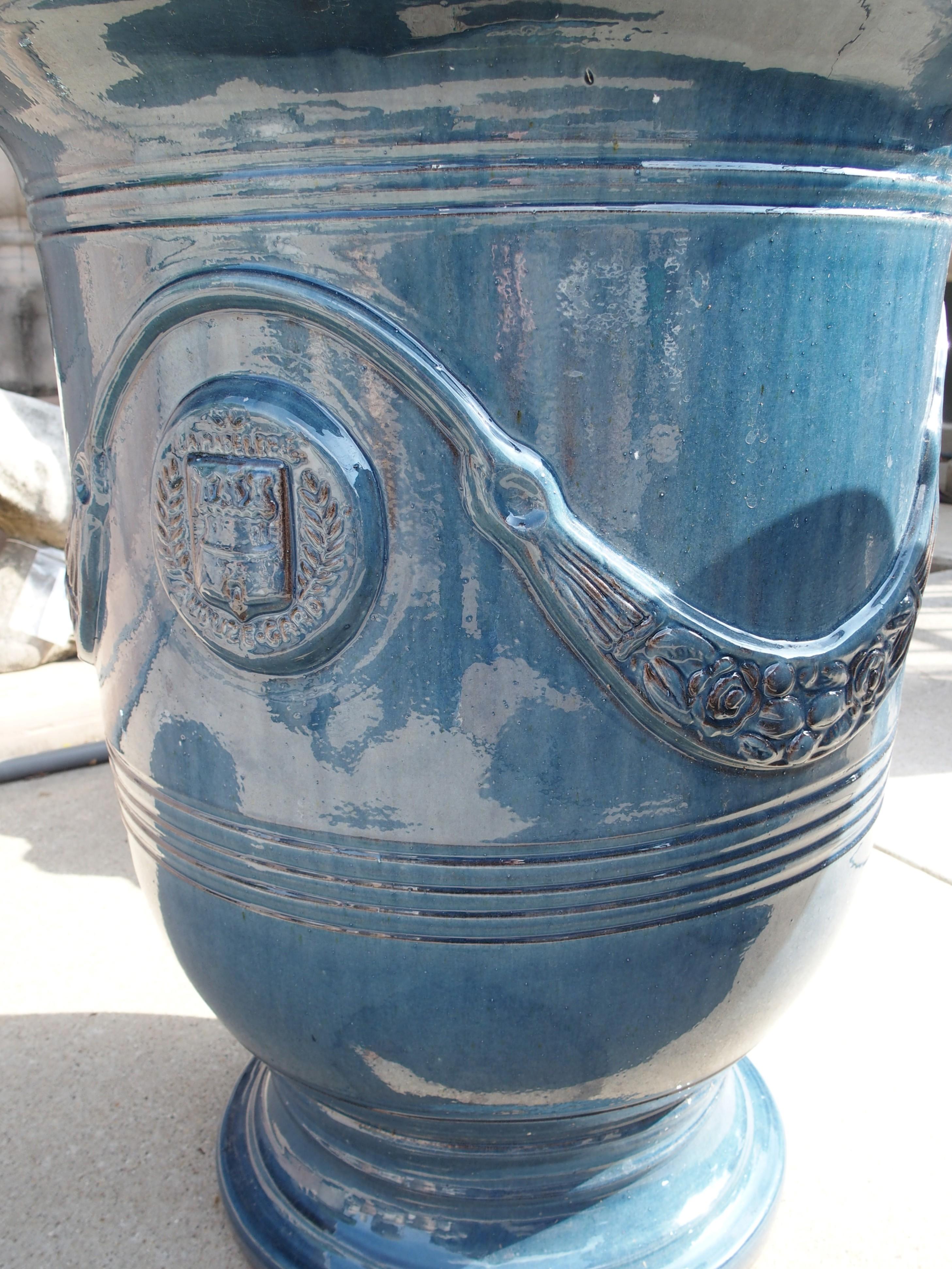 Paire de pots de jardin Anduze en terre cuite émaillée bleu céruléen en vente 8