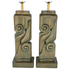 Pareja de lámparas de mesa abstractas de madera cerusa