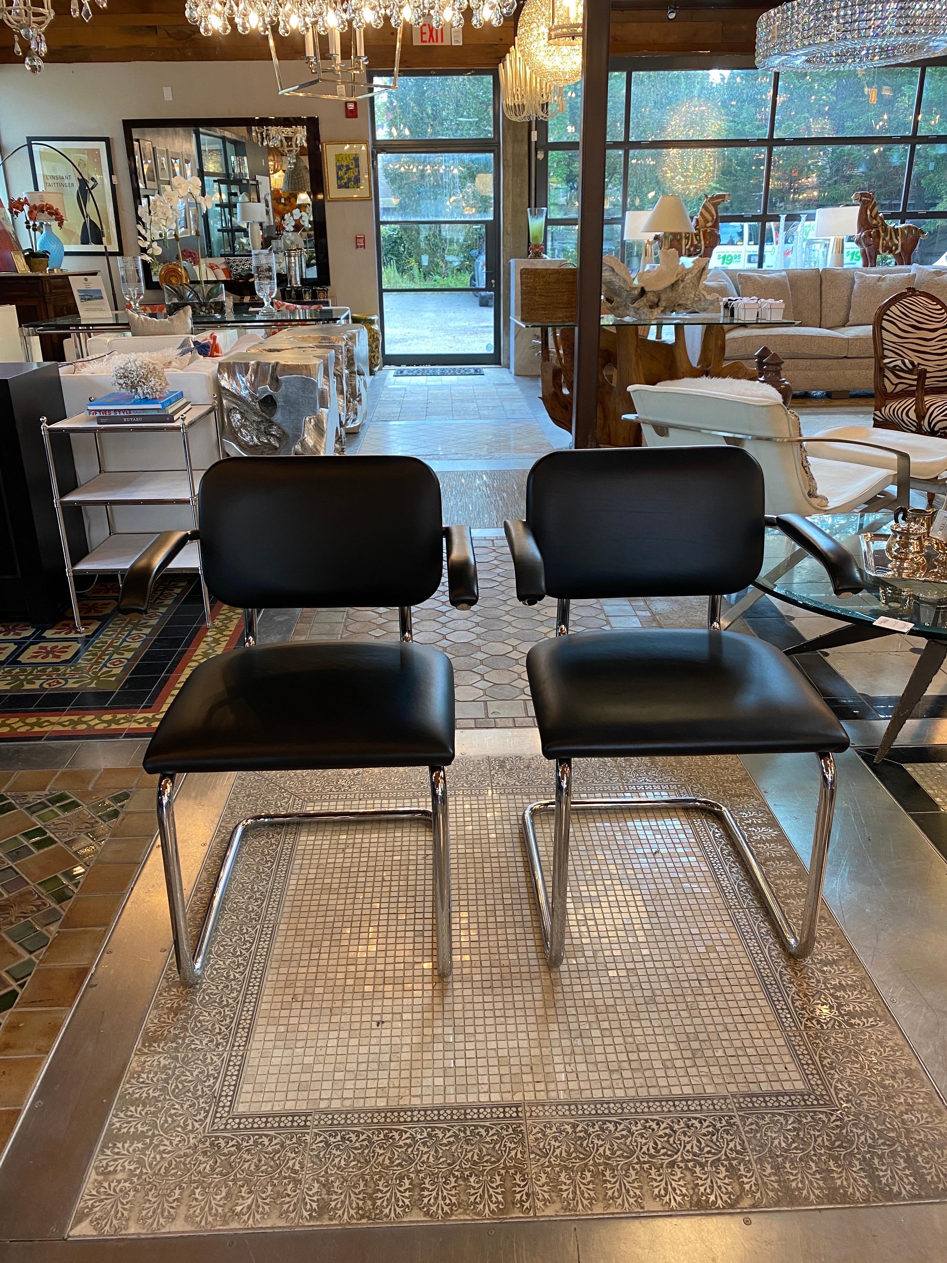 Pair of Cesca Arm Chairs by Marcel Breuer 1928 for Knoll In Good Condition In Bridgehampton, NY