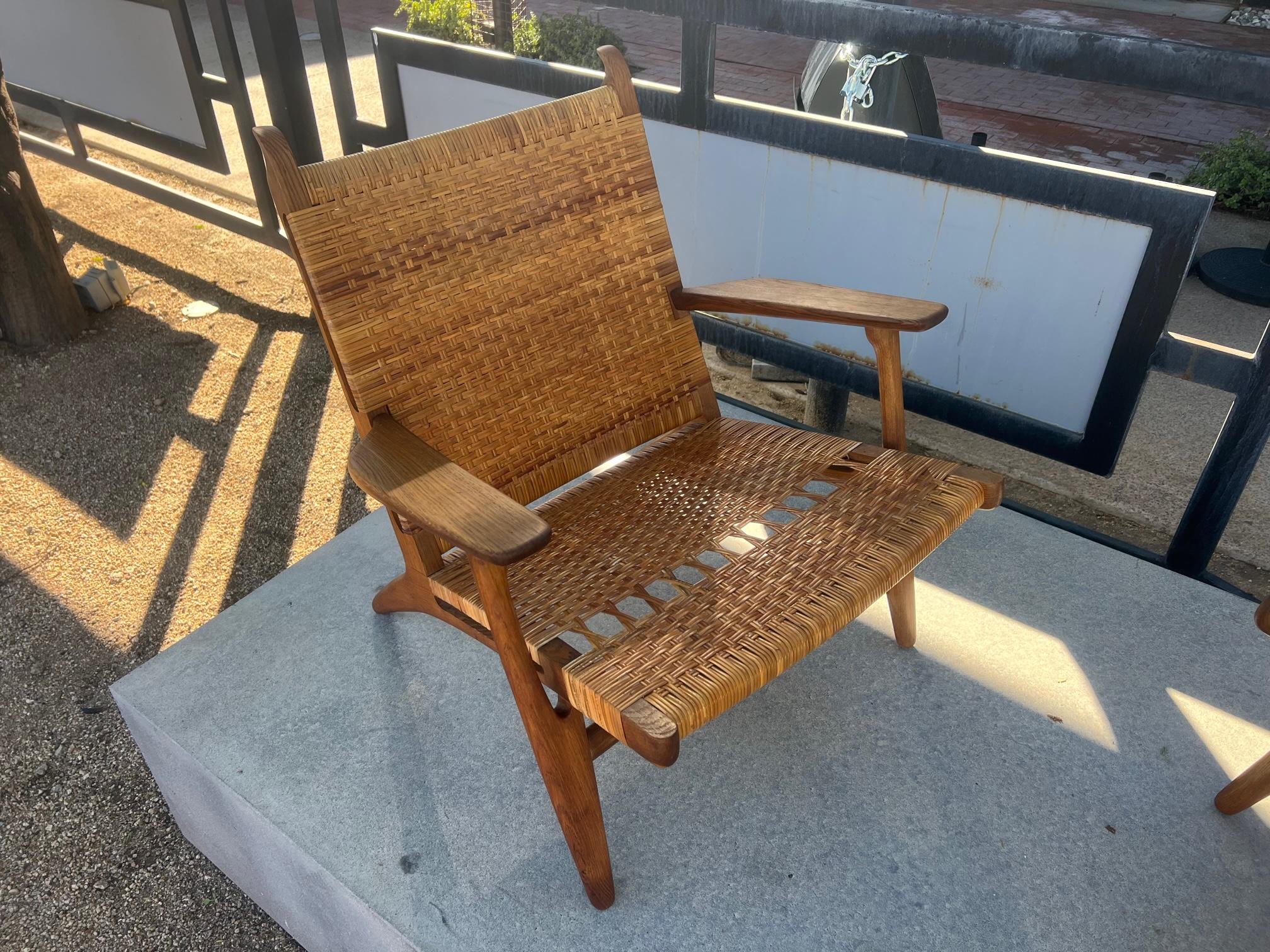 Pair of “CH 27” Lounge Chairs by Hans J. Wegner, Denmark, 195os For Carl Hansen In Good Condition In Boise, ID