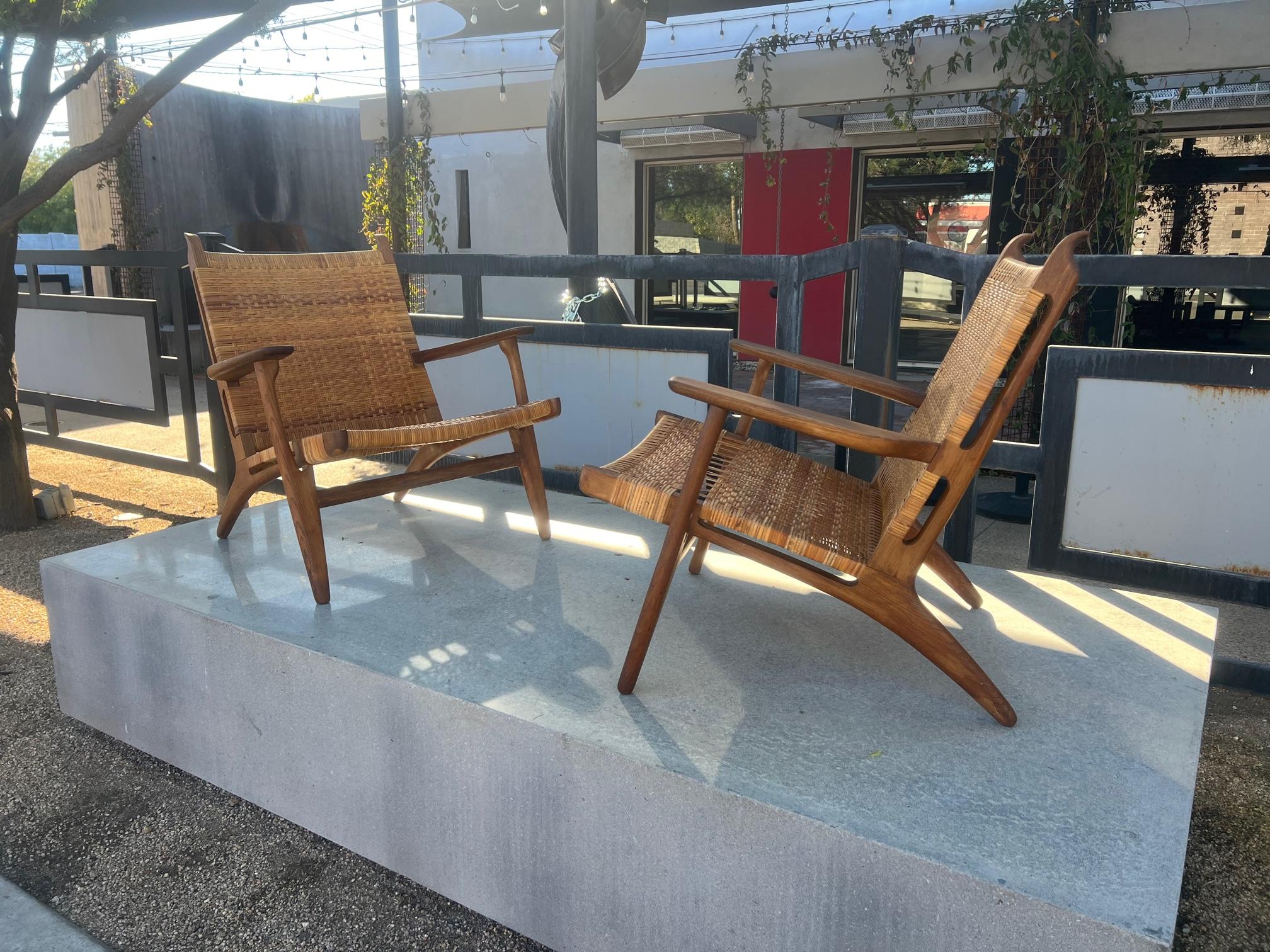 Contemporary Pair of “CH 27” Lounge Chairs by Hans J. Wegner, Denmark, 195os For Carl Hansen
