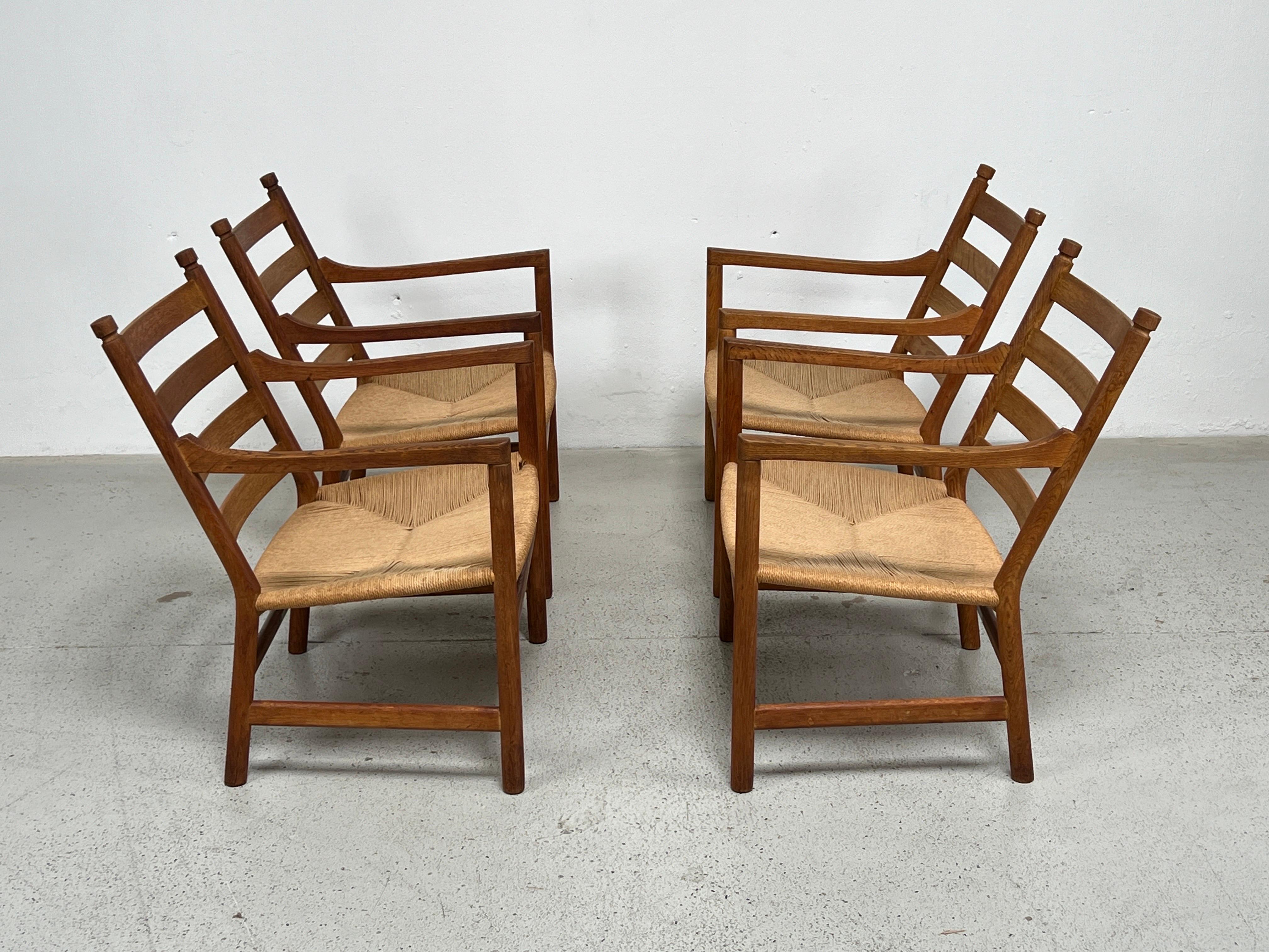 Pair of CH44 Lounge Chairs by Hans Wegner  For Sale 8