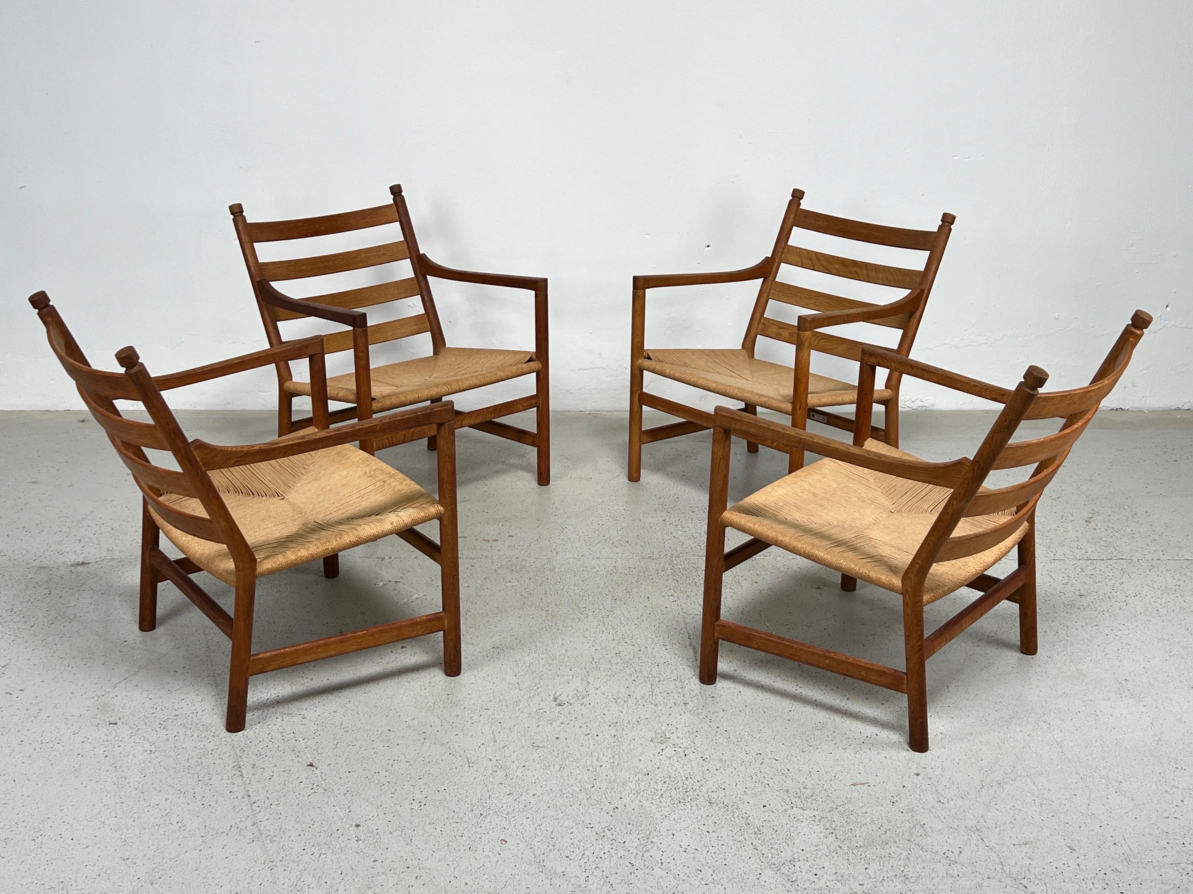 Pair of CH44 Lounge Chairs by Hans Wegner  For Sale 10